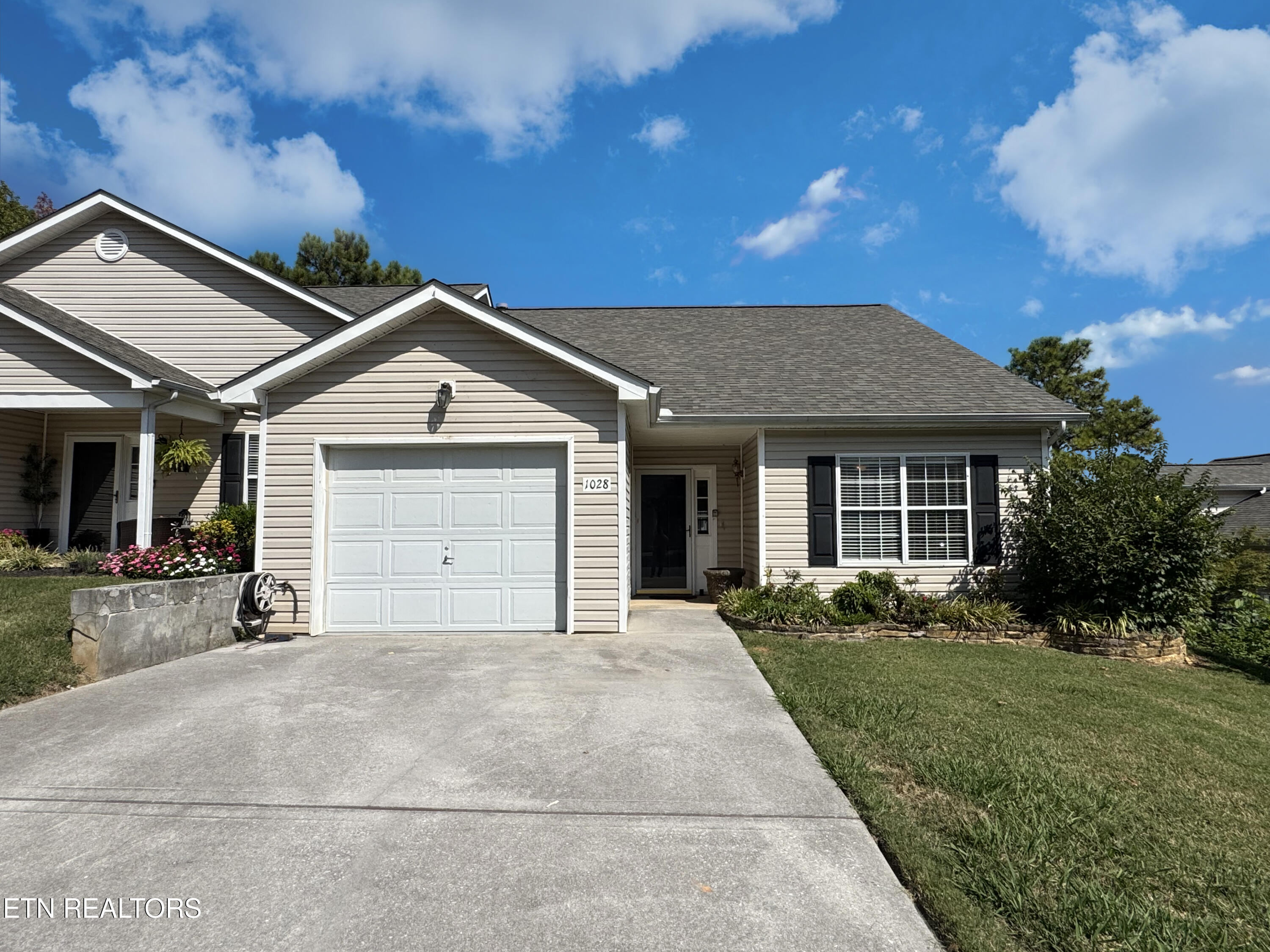 1028 Ashley Michelle Court — photo