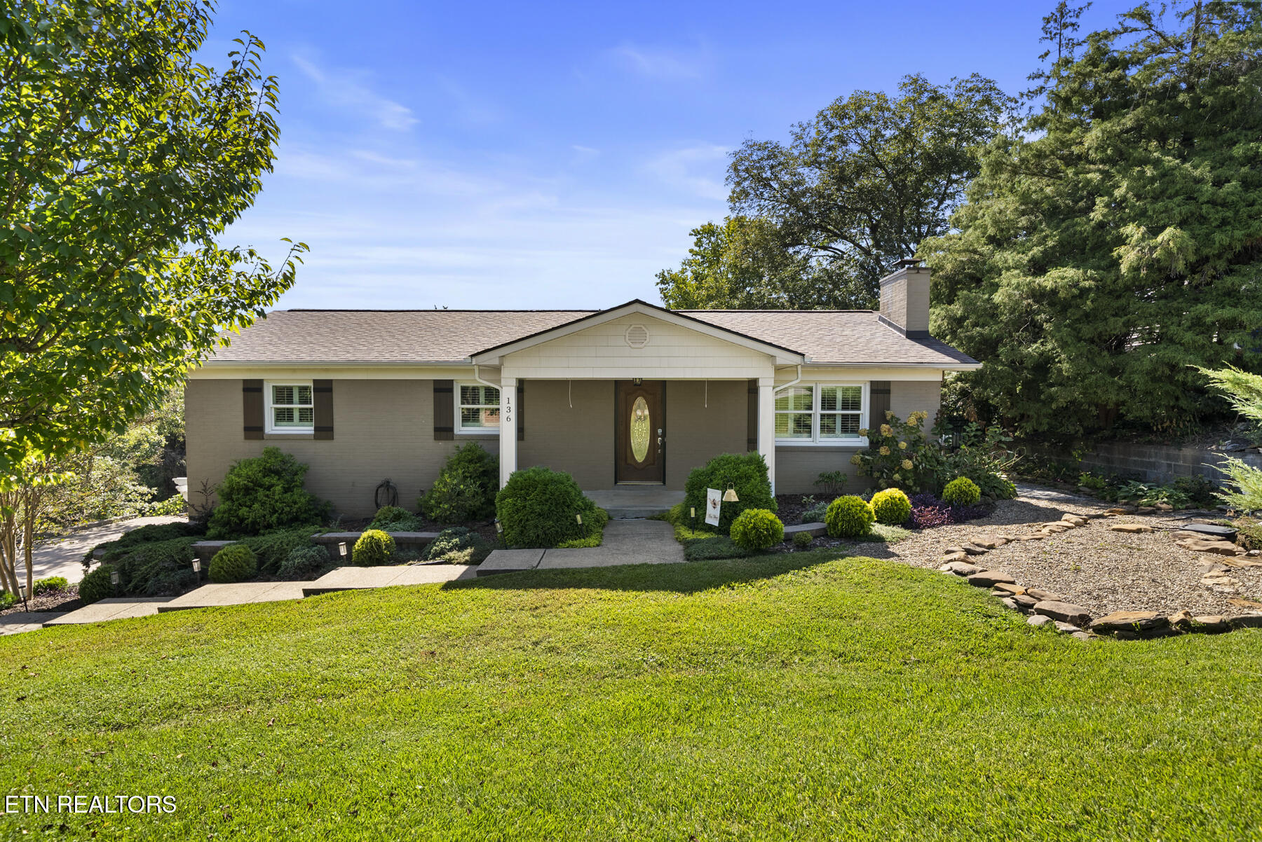 136 Westwood Drive — photo