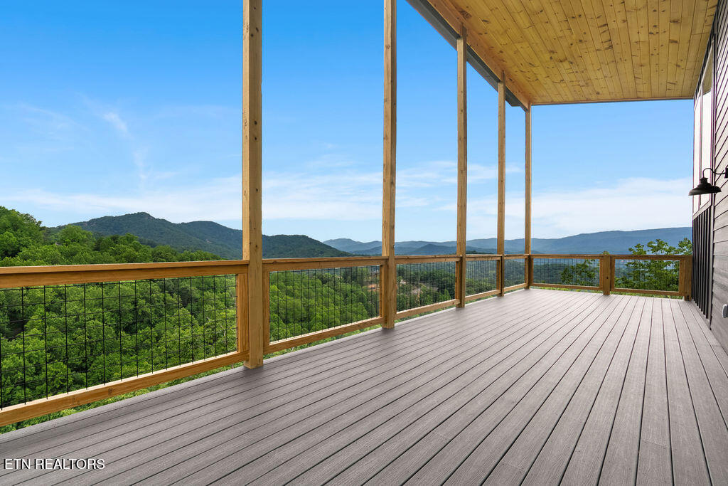 3225 Emerald Springs Loop Road, Sevierville, TN 37862 — photo 3