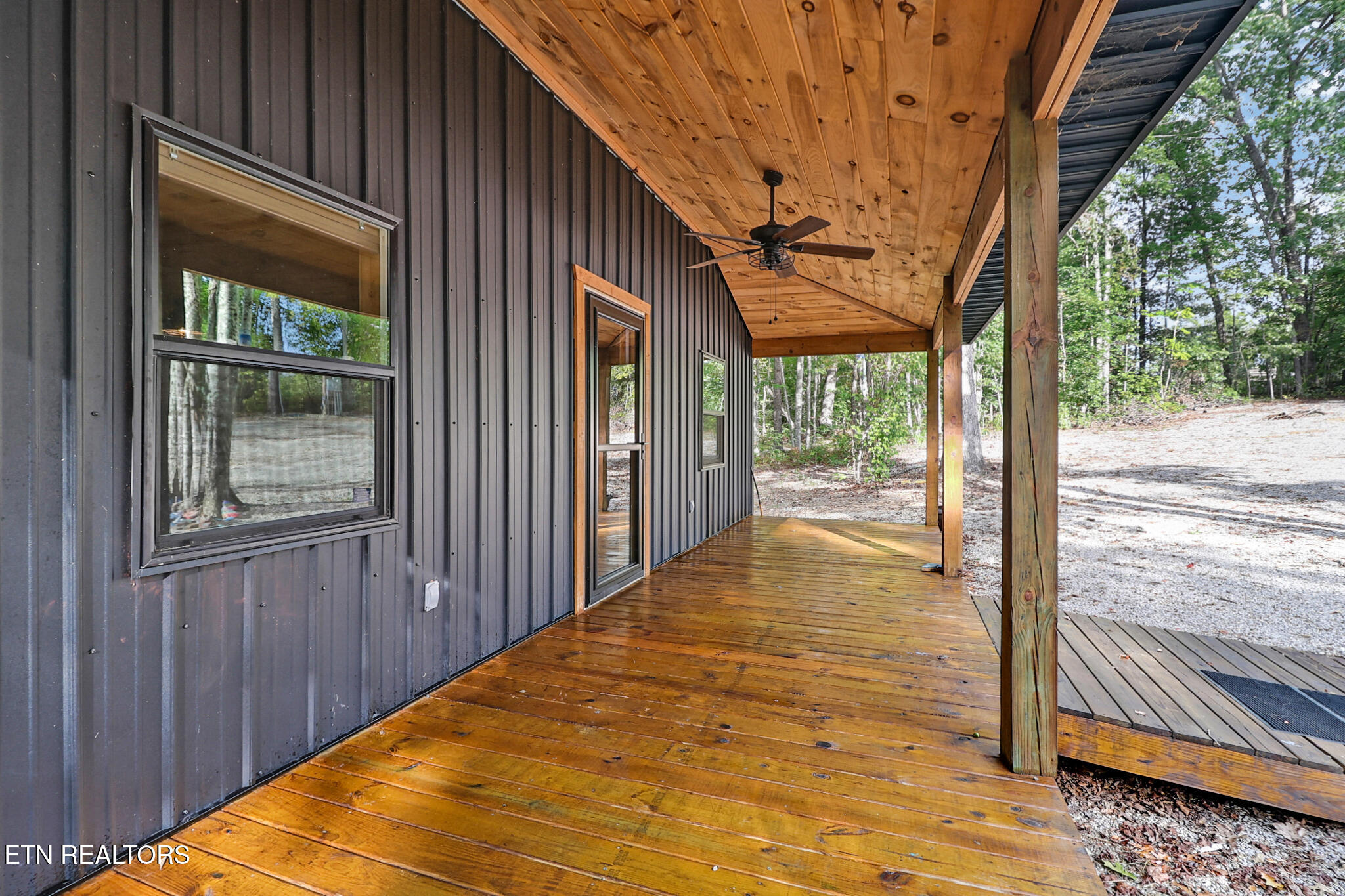 502 Buck Ridge Rd, Jamestown, TN 38556 — photo 2