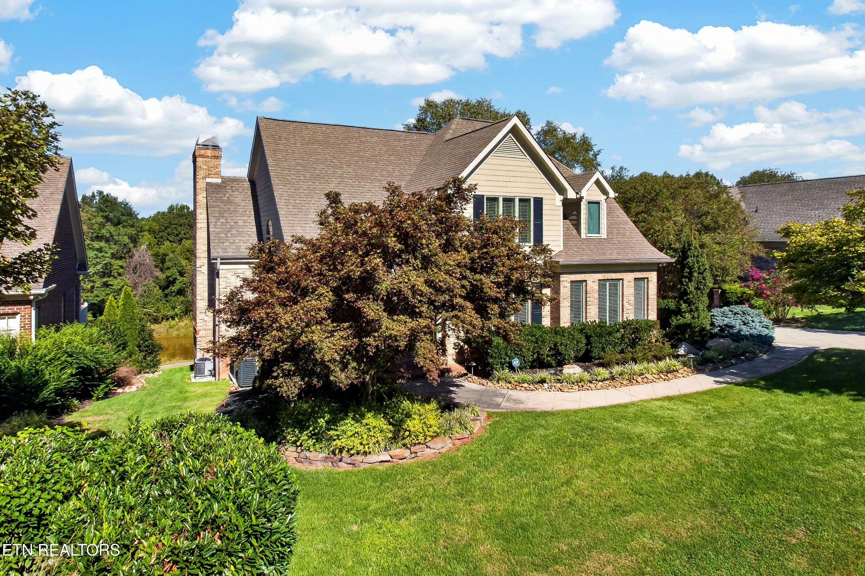 9048 Legends Lake Lane — photo