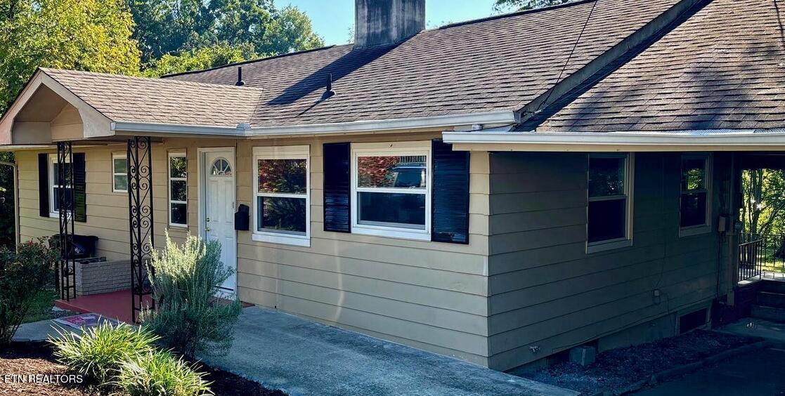 114 Townsend Rd, Oak Ridge, TN 37830 — photo 2
