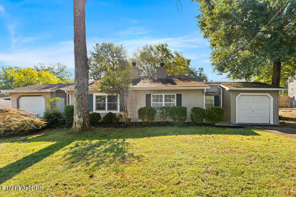 7553 Chatham Circle — photo