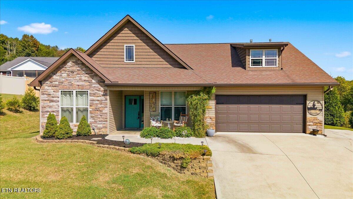 5904 Whisper Ridge Lane — photo