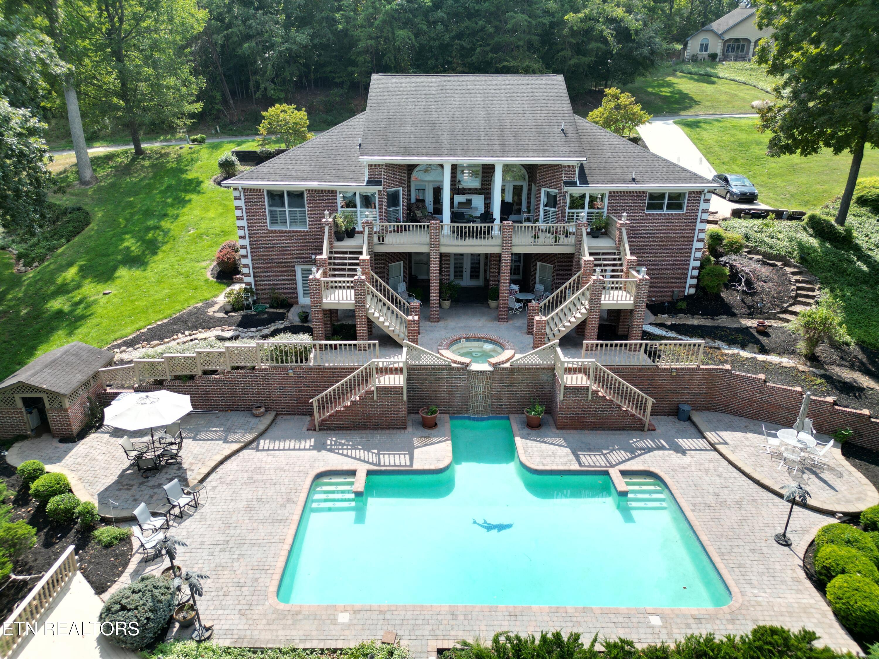 155 Lake Crest Drive — photo