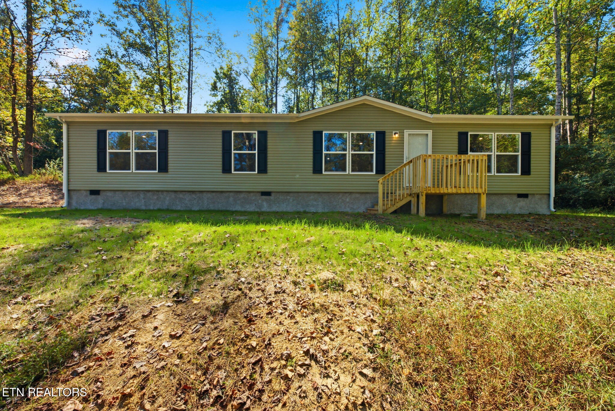 110 Abbott Rd — photo