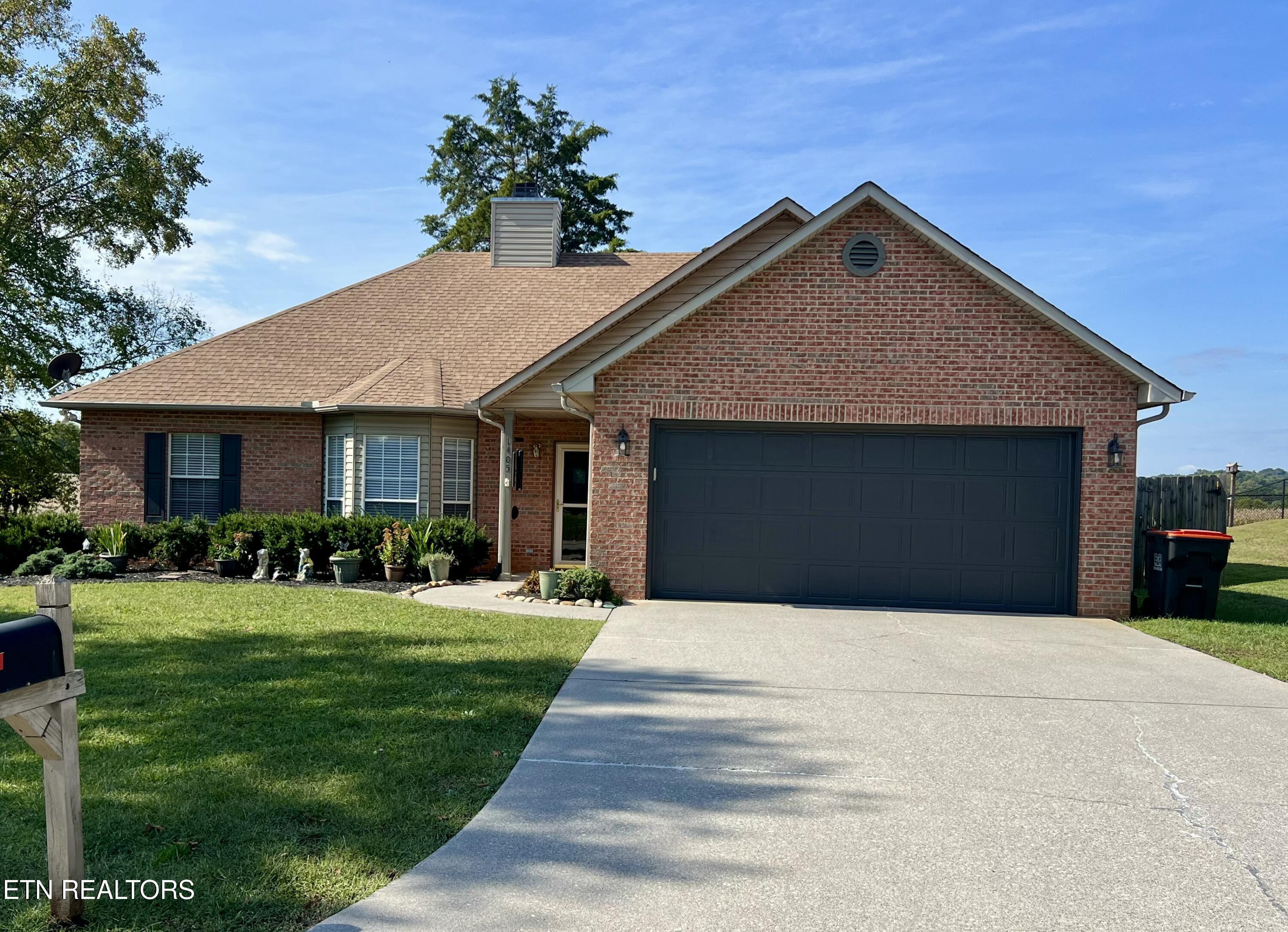 1405 Bens View Court — photo