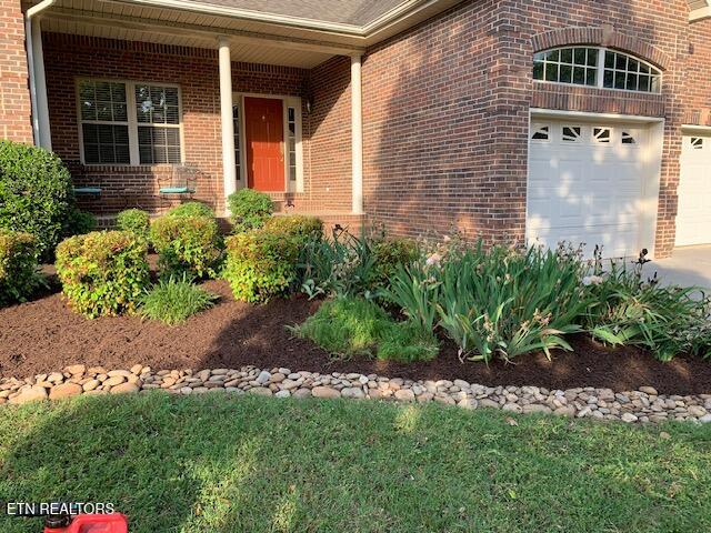 319 Okema Way — photo