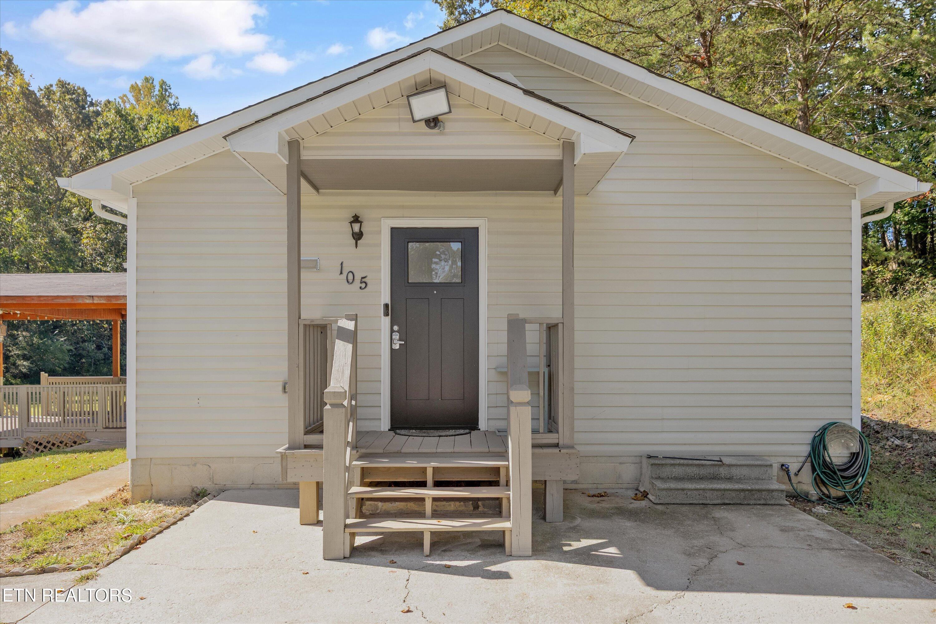 105 Glenn Drive — photo