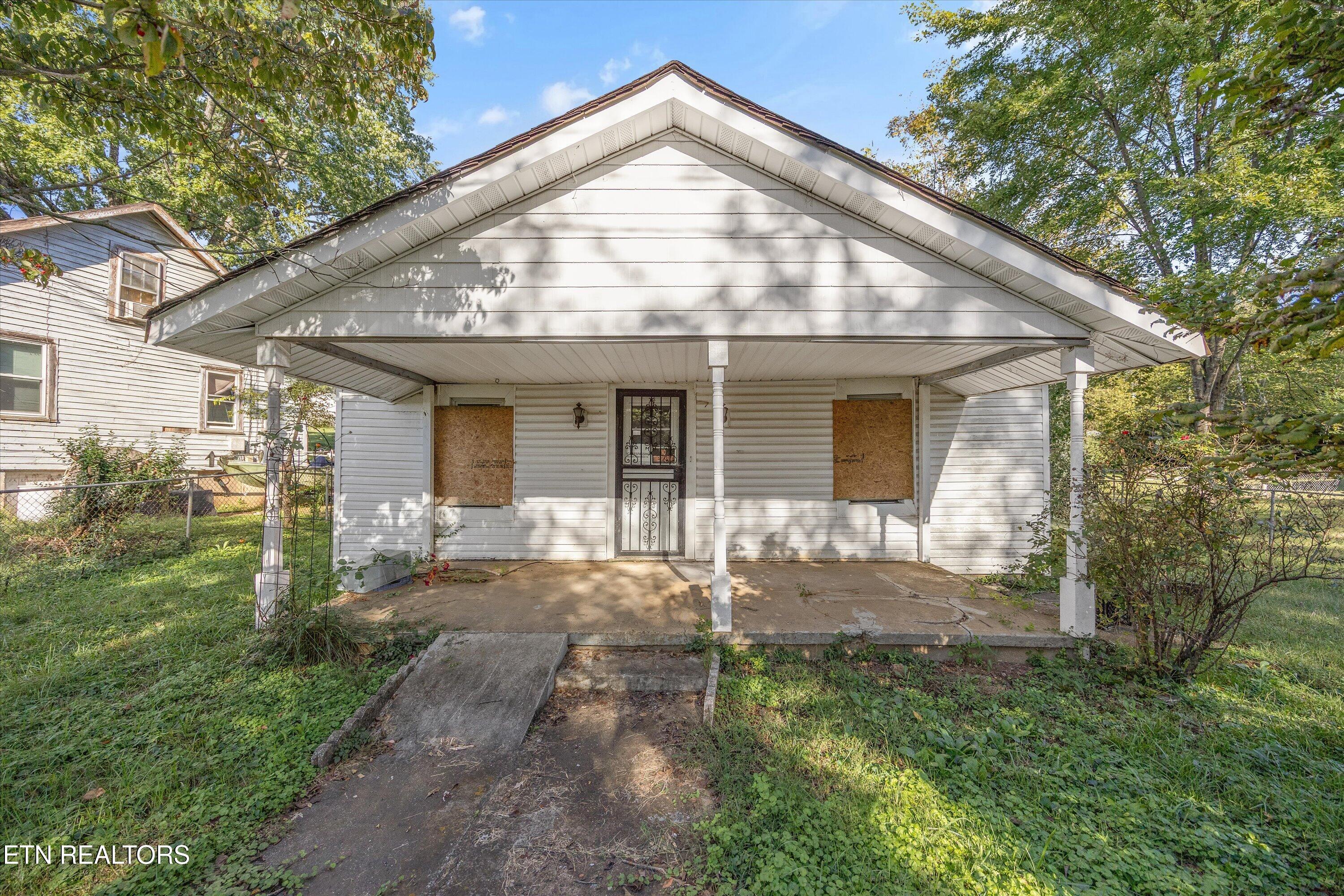 5129 Tenwood Drive — photo