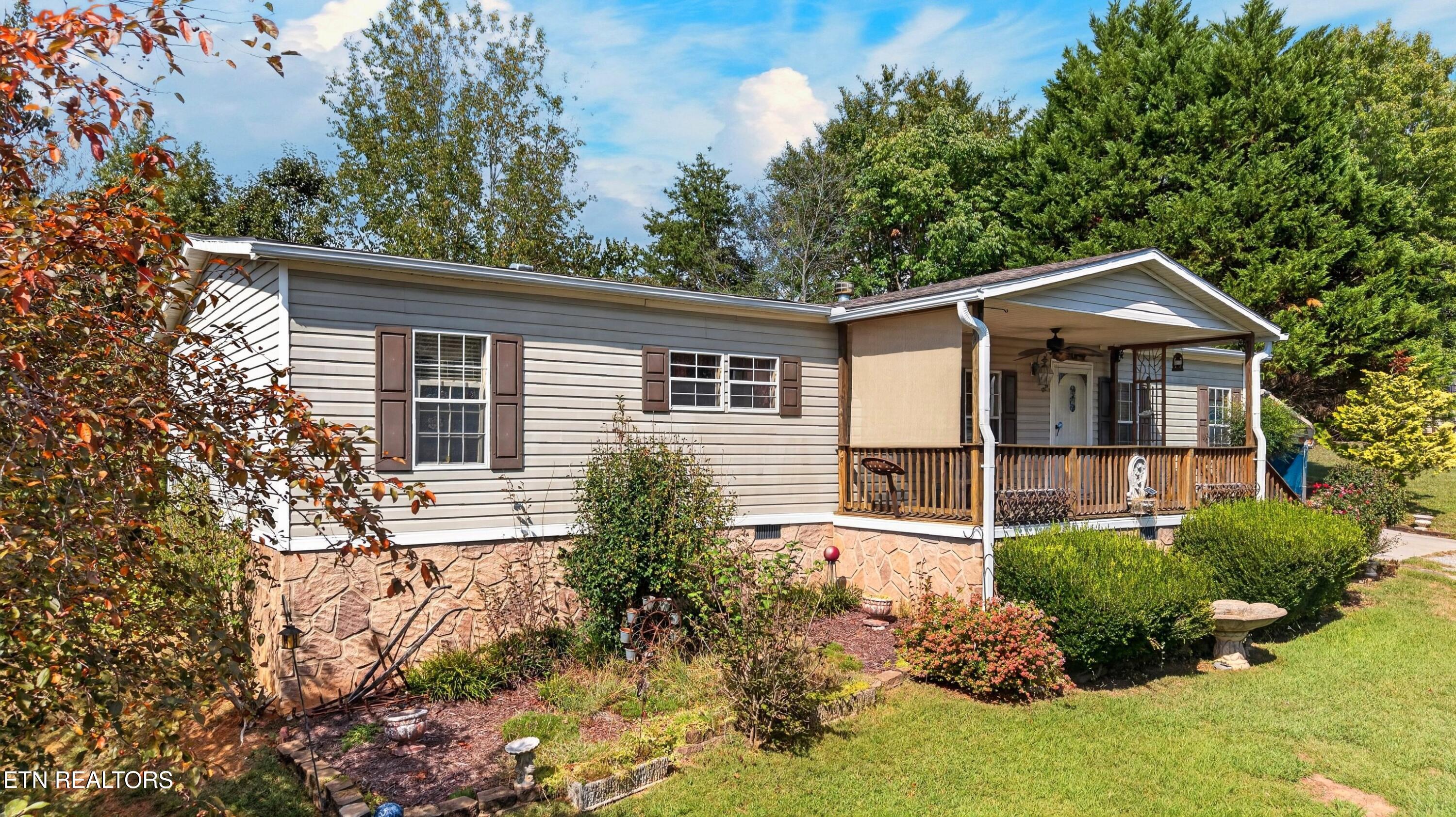 237 Mountain Meadows Drive — photo