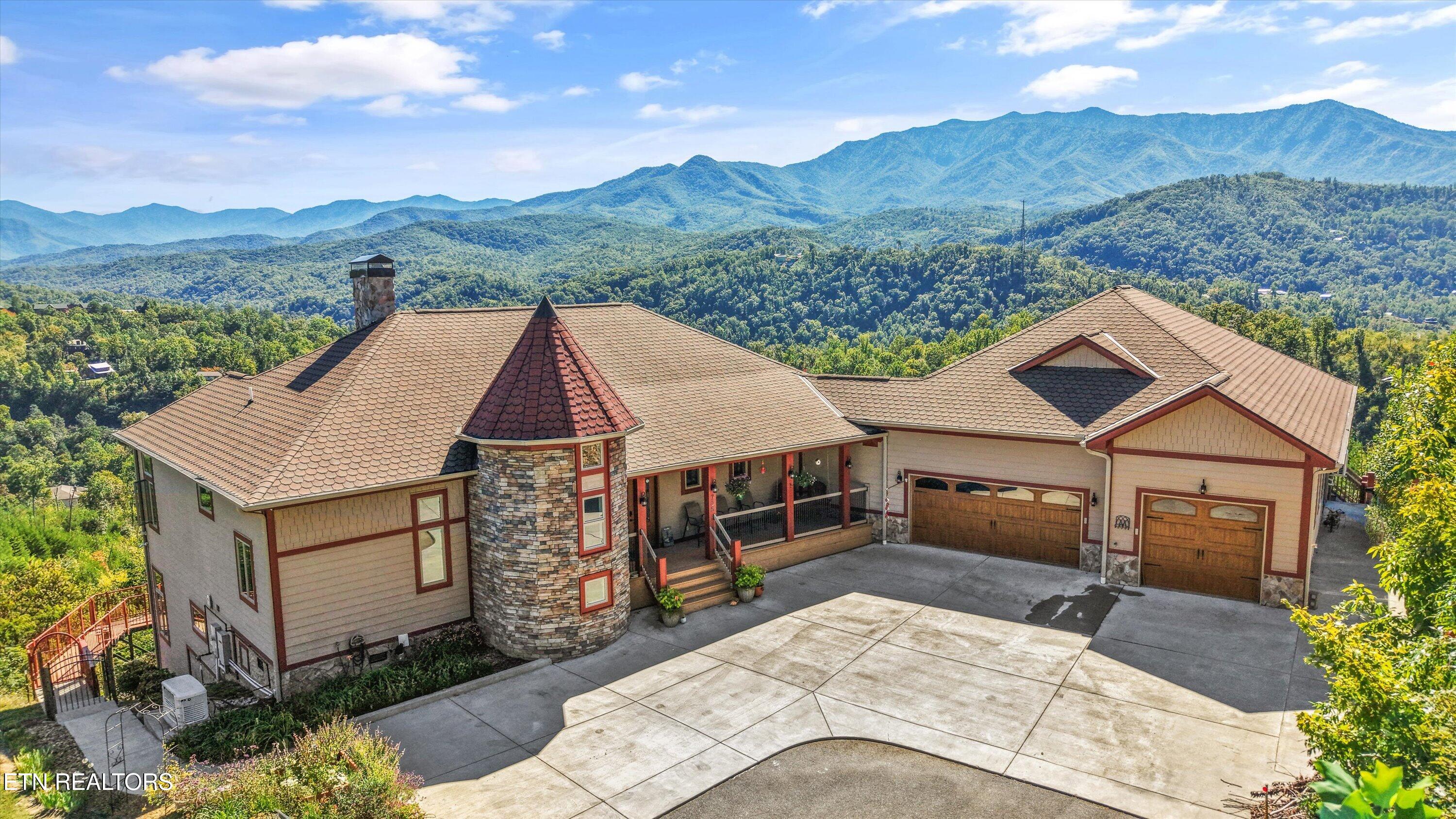 706 Nocks Drive — photo