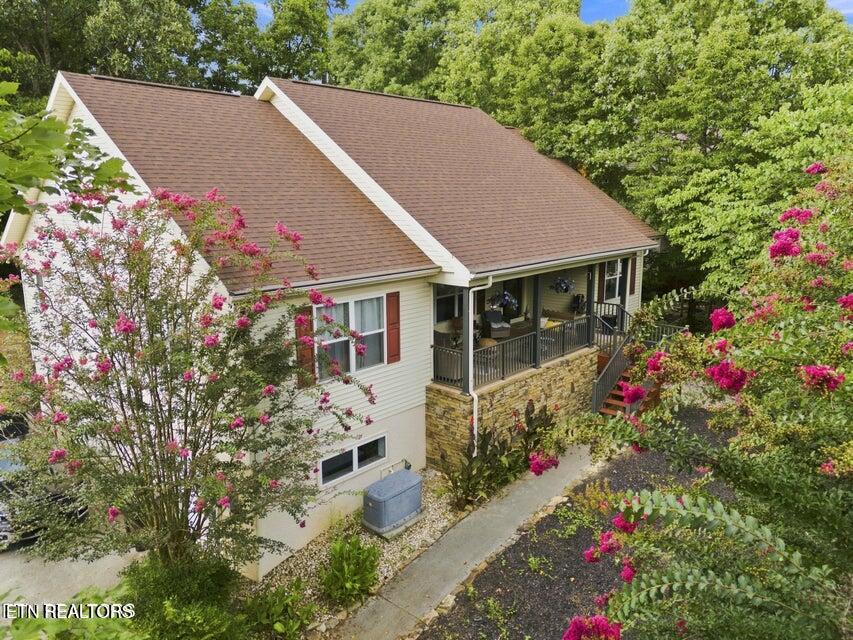 215 Tahlequah Drive — photo