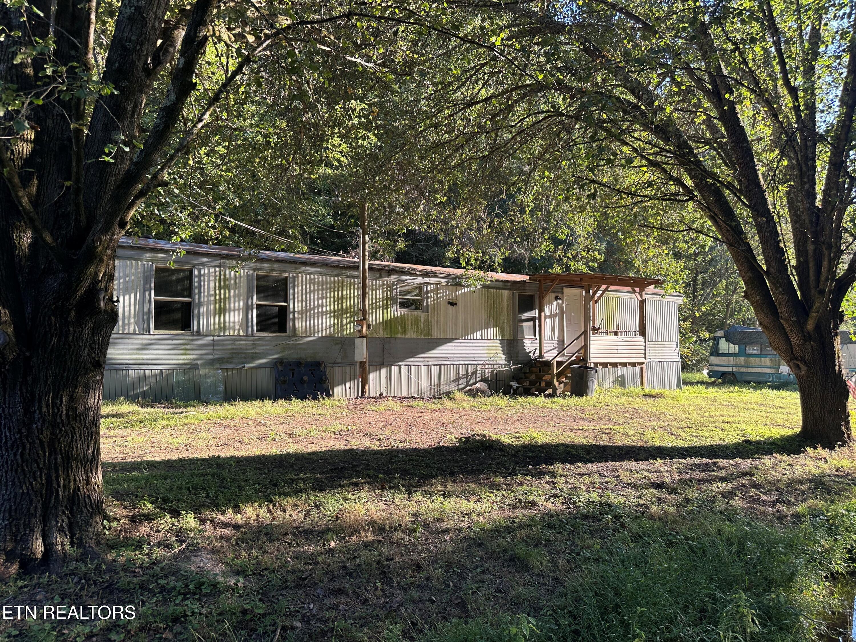 9107 Pickens Gap Rd — photo
