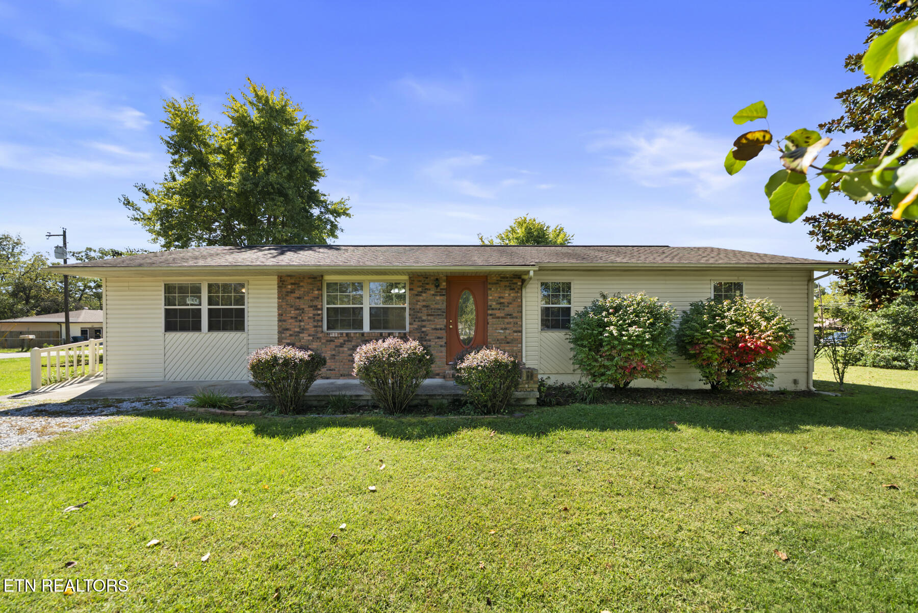 223 Sparta Drive — photo