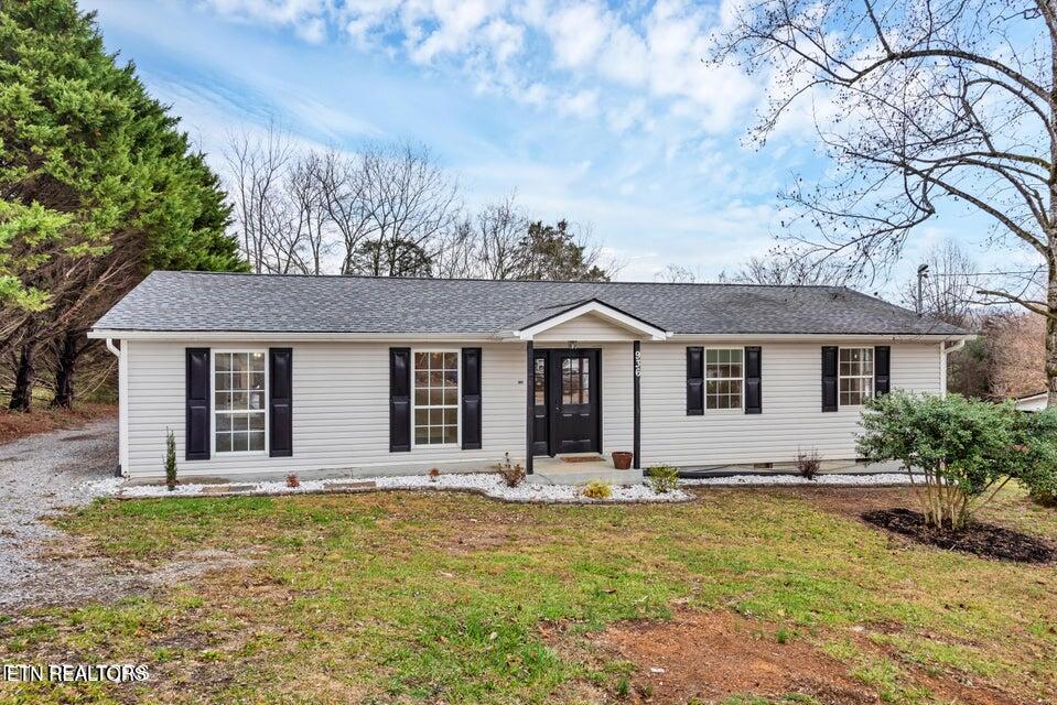 936 Coker Rd — photo