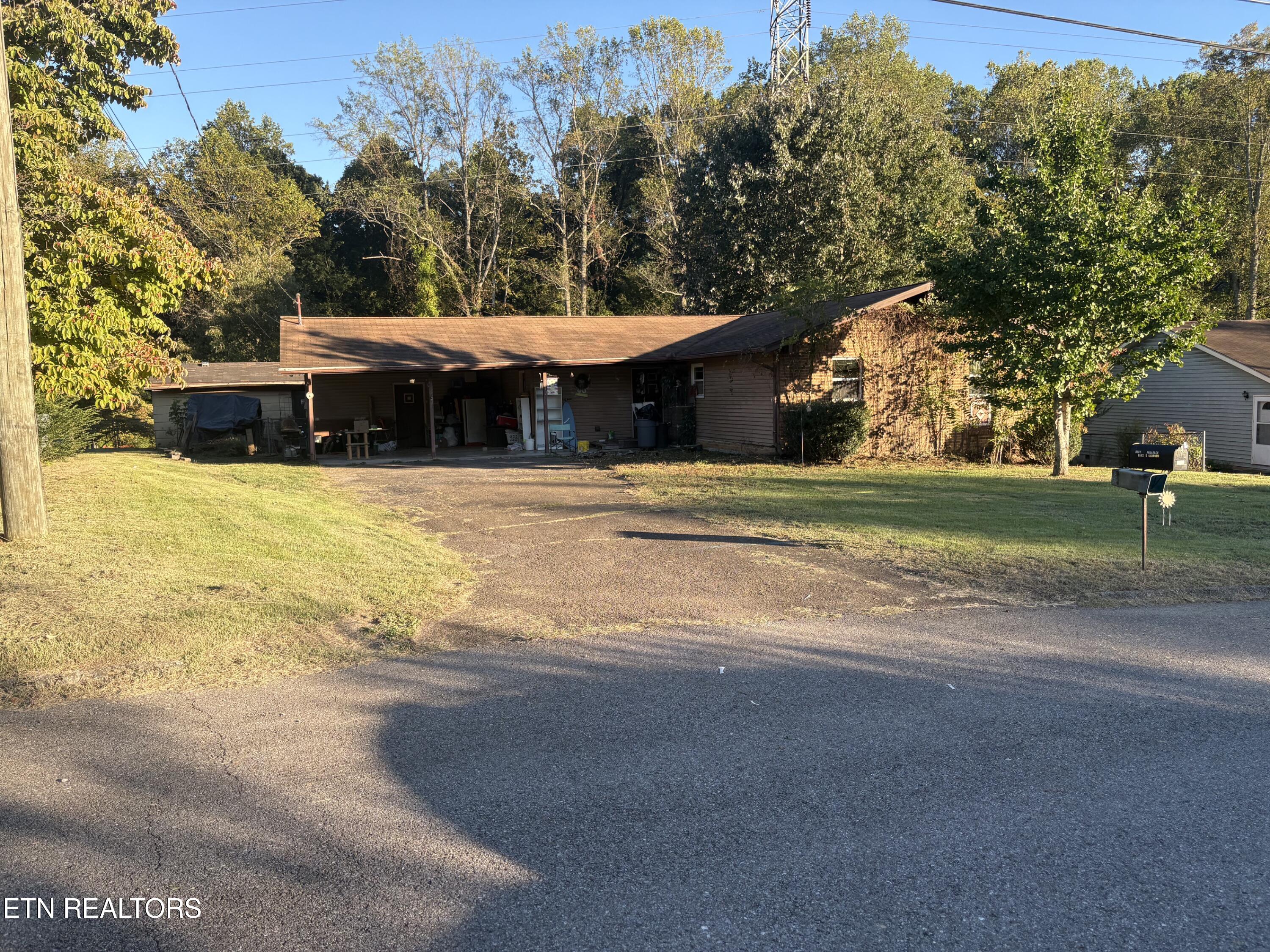 6512 E Garwood Circle — photo