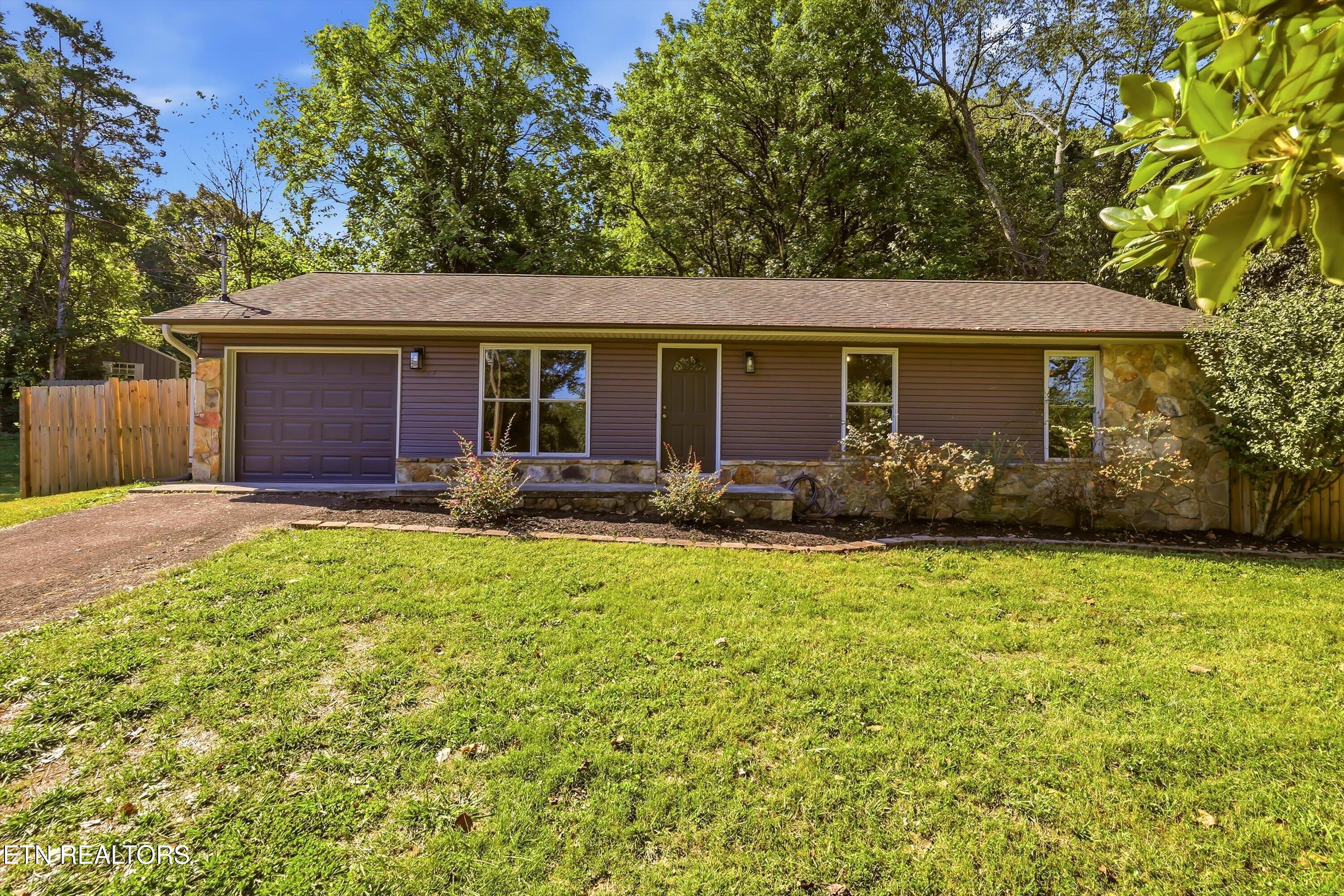 715 Lake Mill Lane — photo