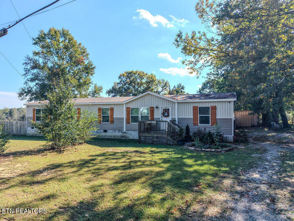 1395 Jewell Rd — photo