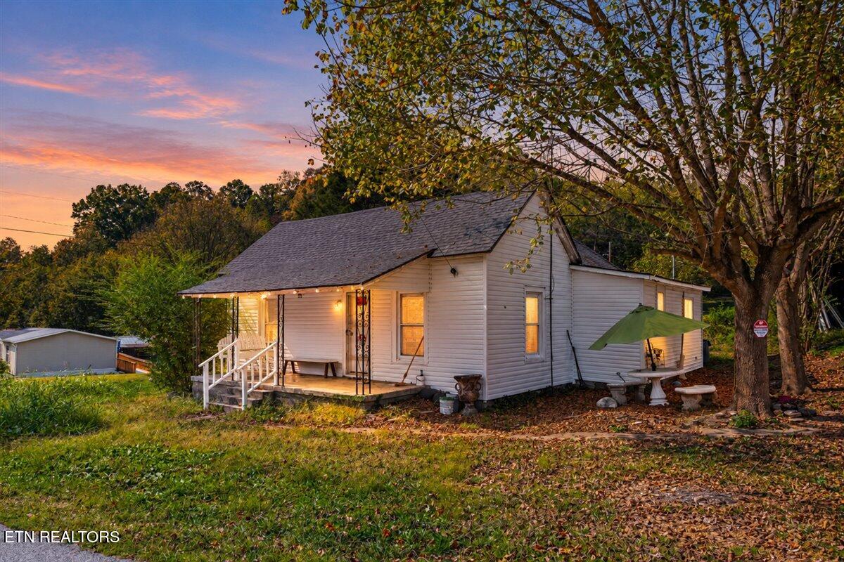 216 Pine Hollow Rd — photo