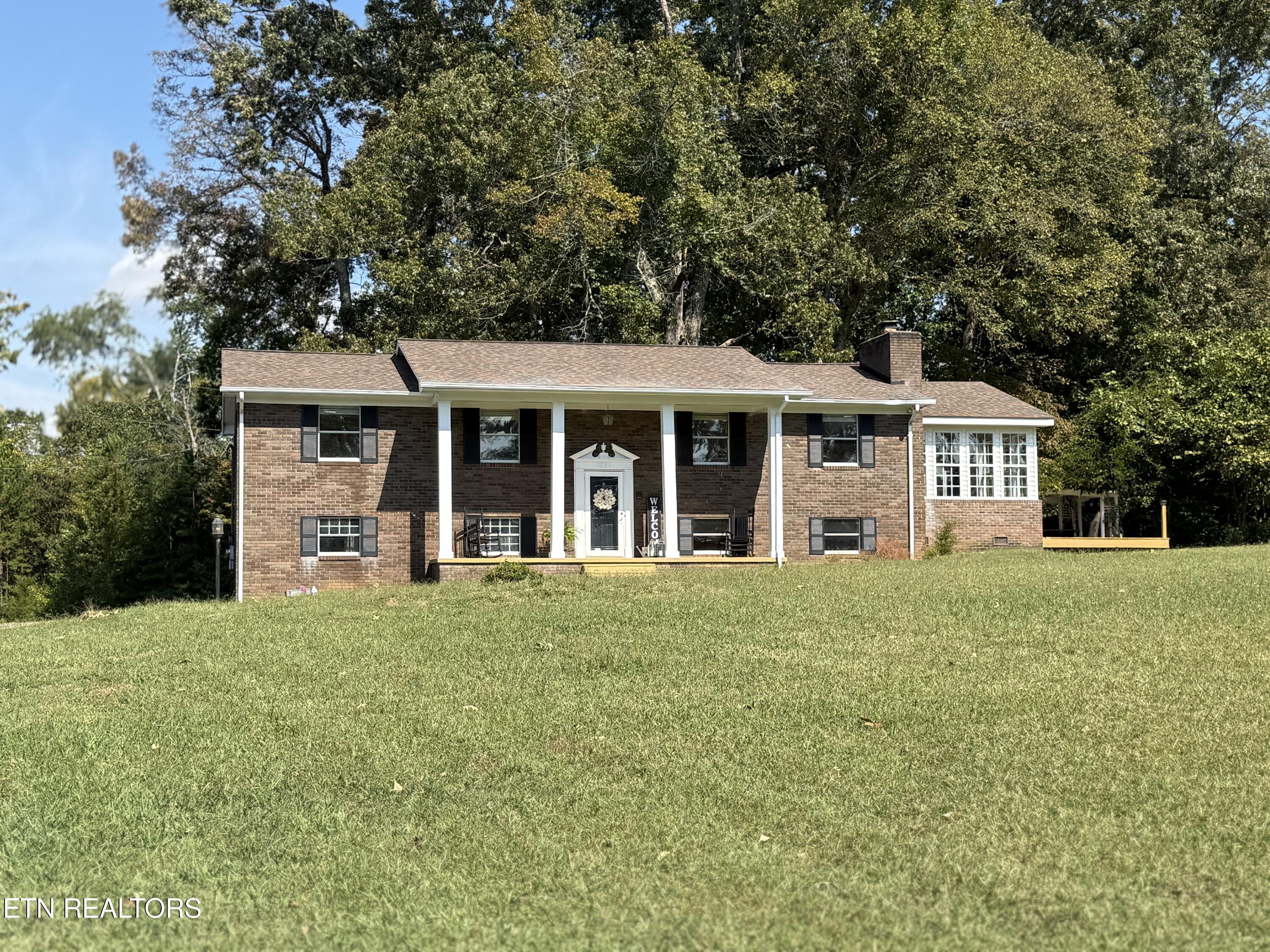 7803 Lucky Lane — photo