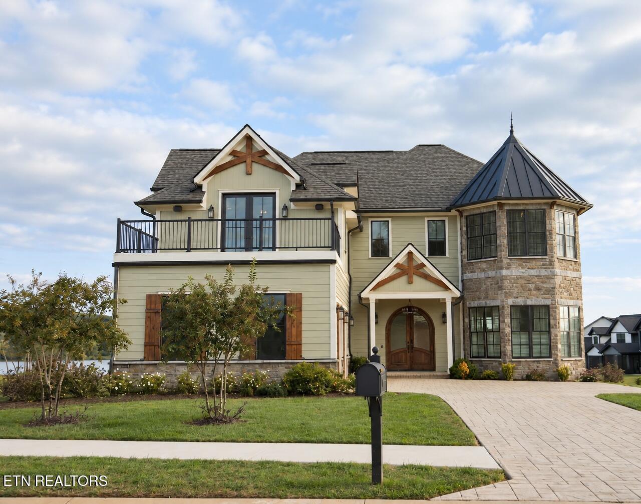 157 River Watch Way — photo