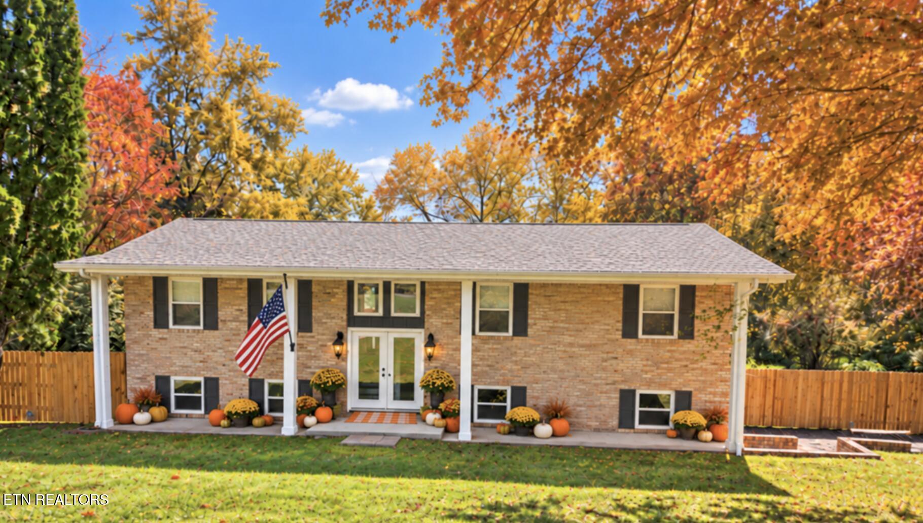 1221 Laurel Rd, Clinton, TN 37716 — photo 2