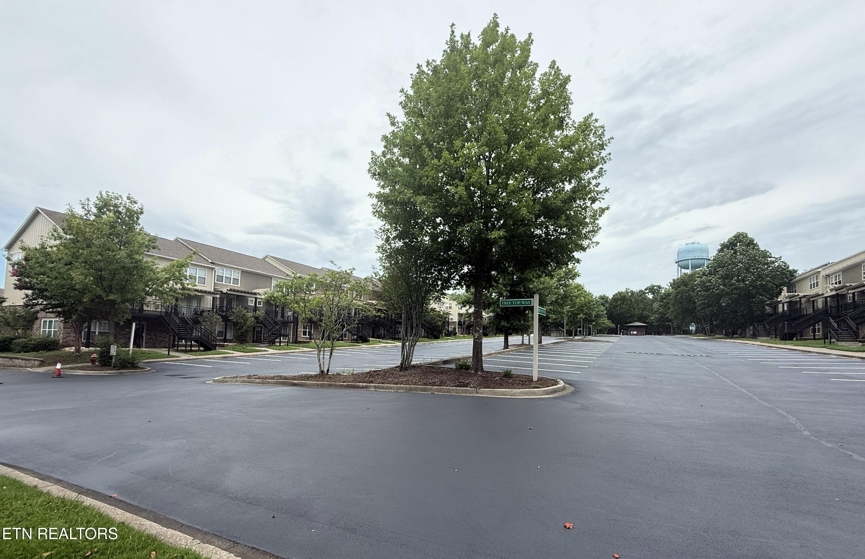 1105 Tree Top Way Unit 1726 — photo