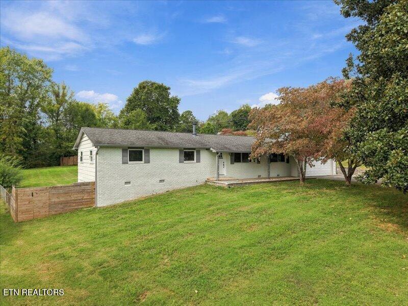 11925 Berwick Lane — photo