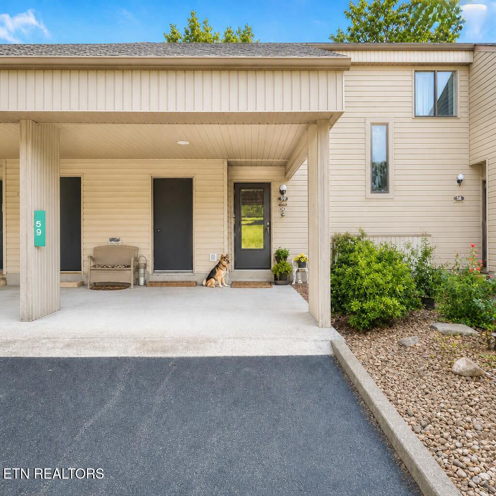 39 Lakeshore Lane Unit 59 — photo