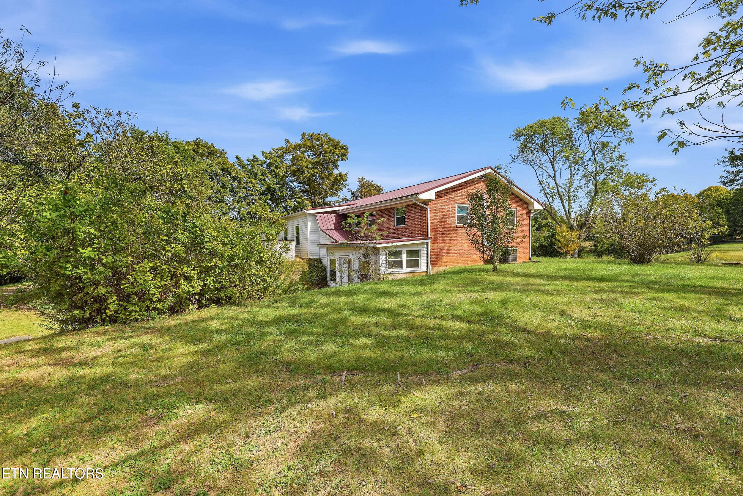 1470 Raders Sidetrack Rd, Greeneville, TN 37743 — photo 3