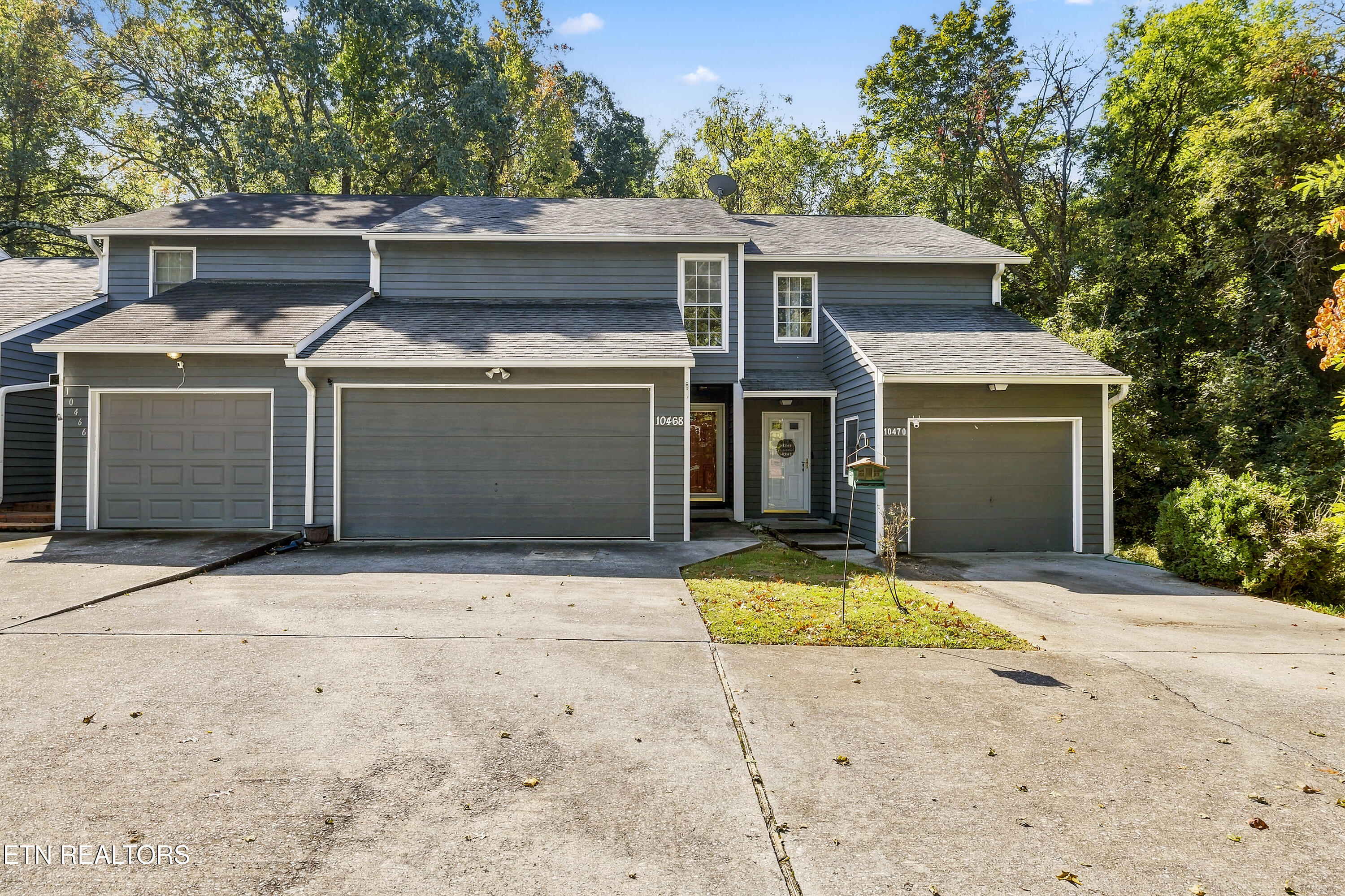 10468 Laura Lee Lane — photo