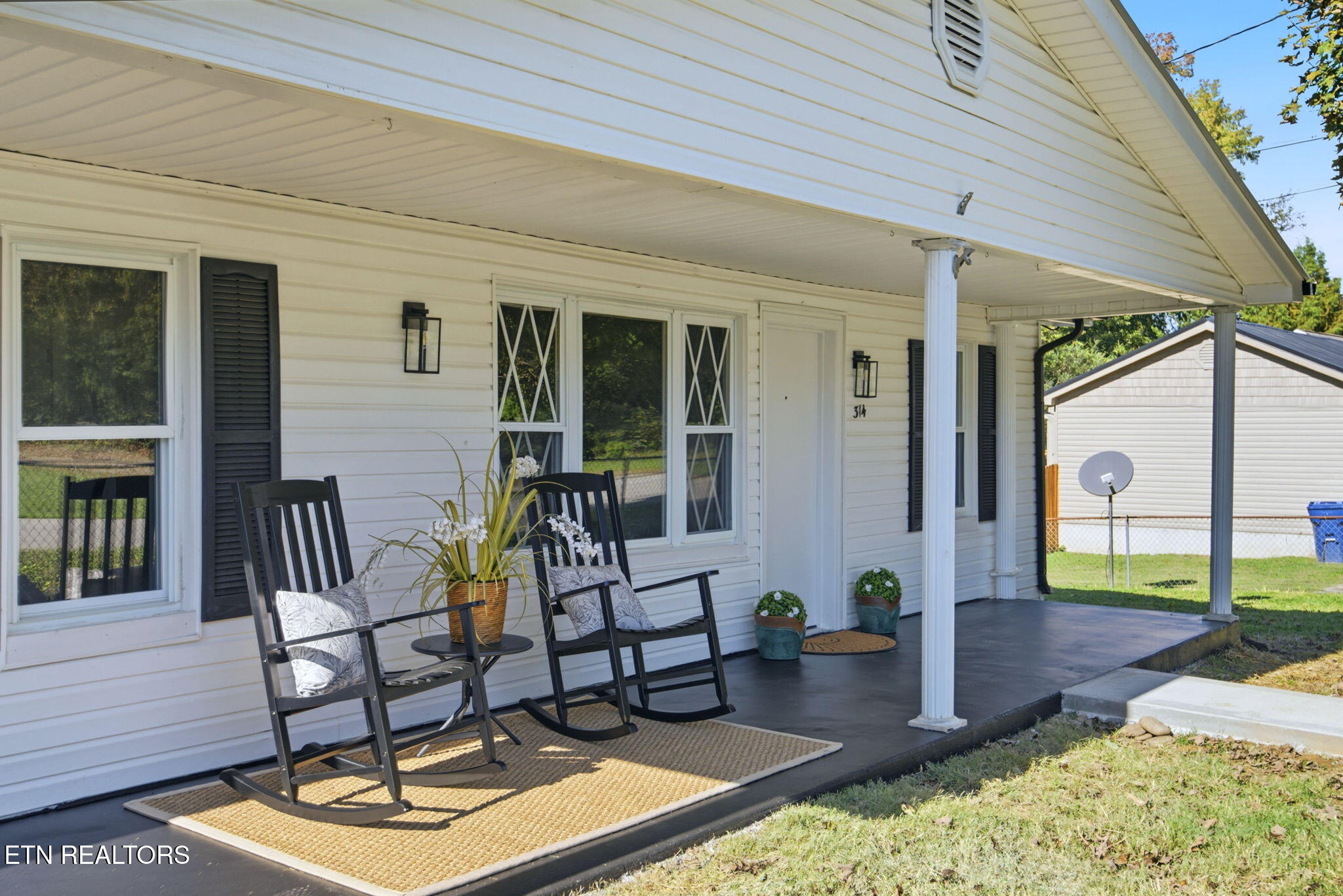 314 Blockhouse Valley Rd, Clinton, TN 37716 — photo 2