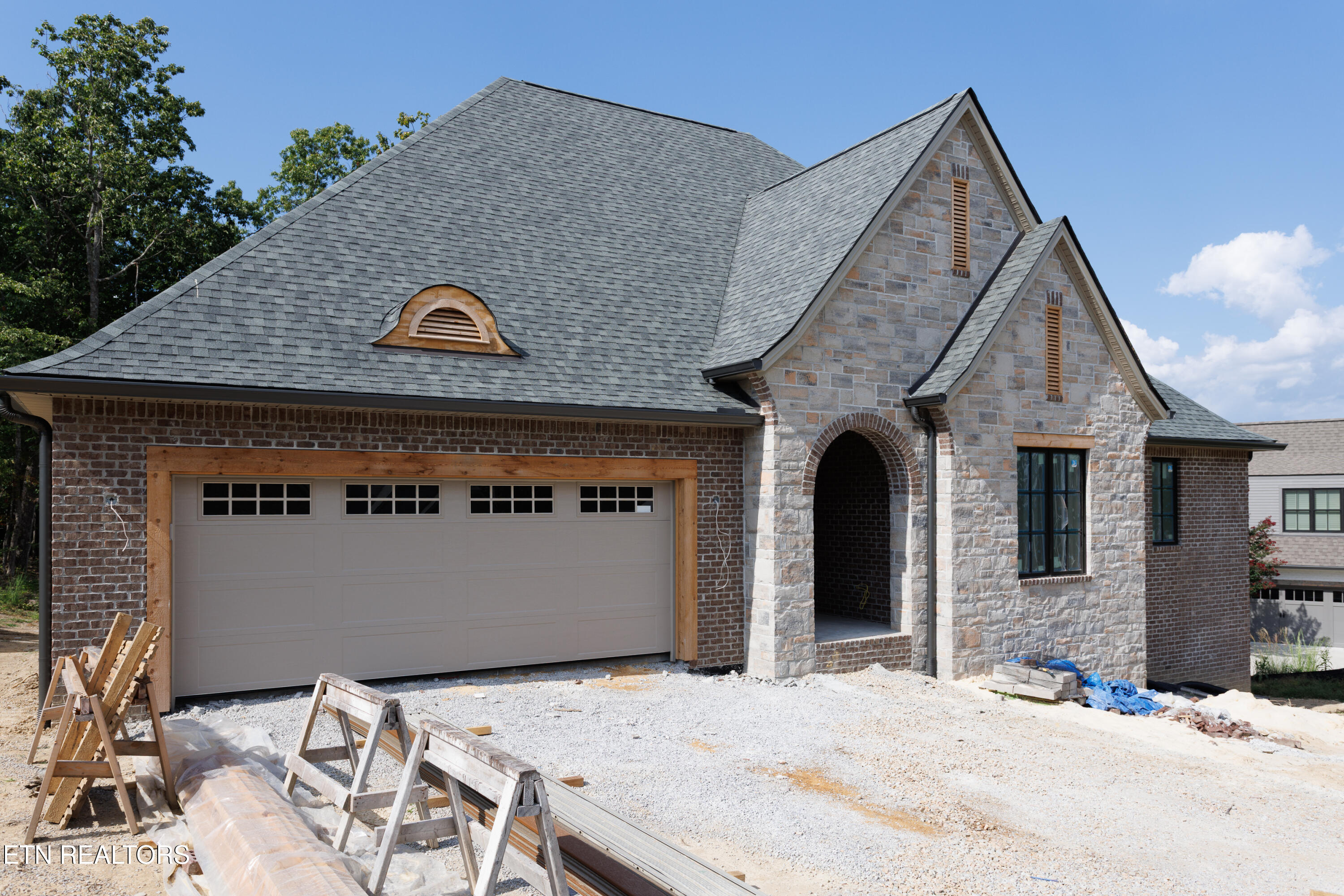 103 Chestnut Ridge Court — photo