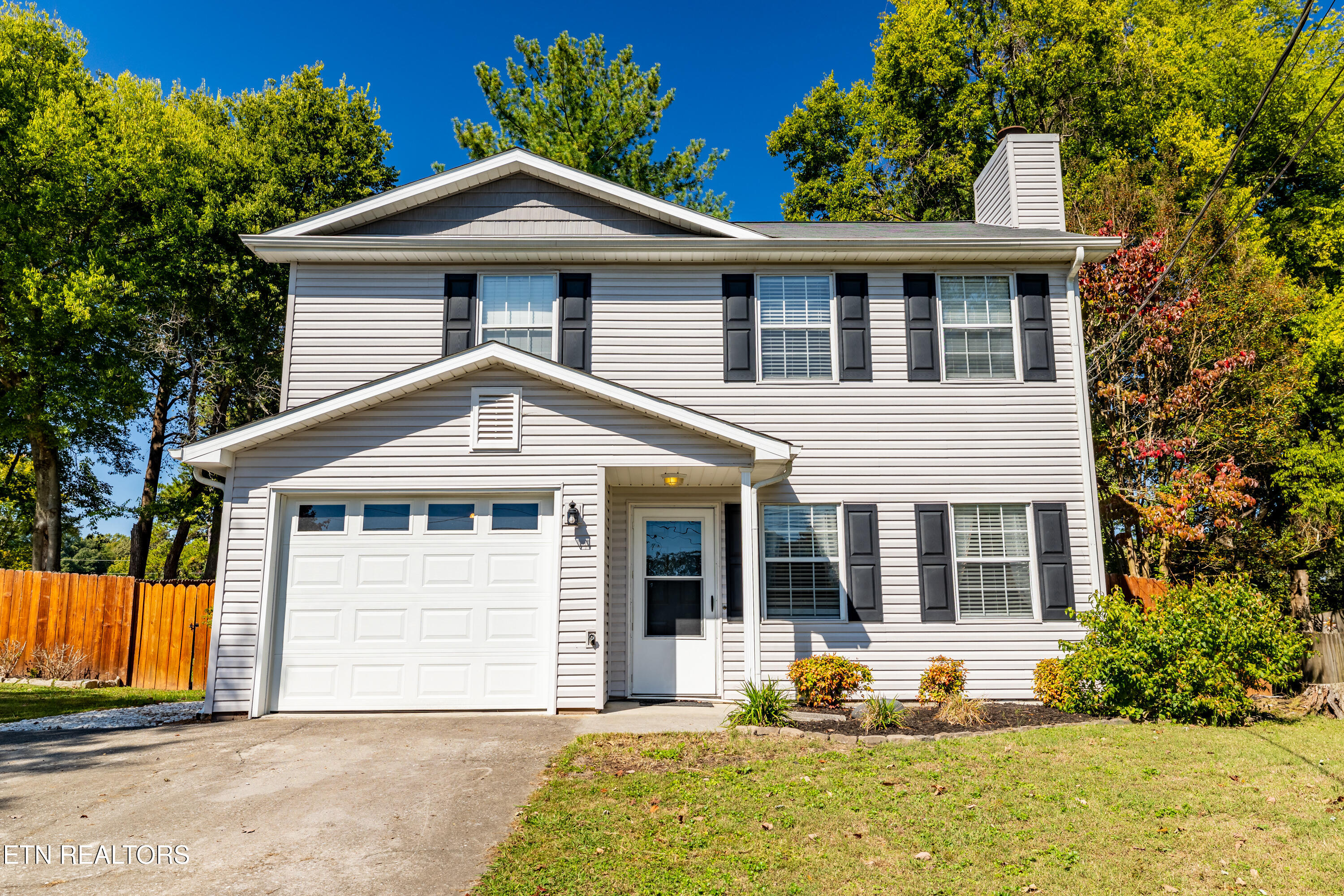 5931 Slater Mill Lane — photo