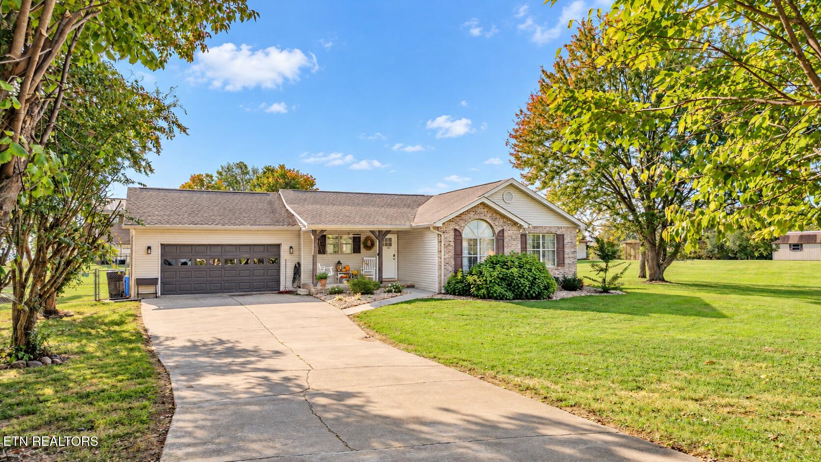 7047 Maxwell Terrace — photo