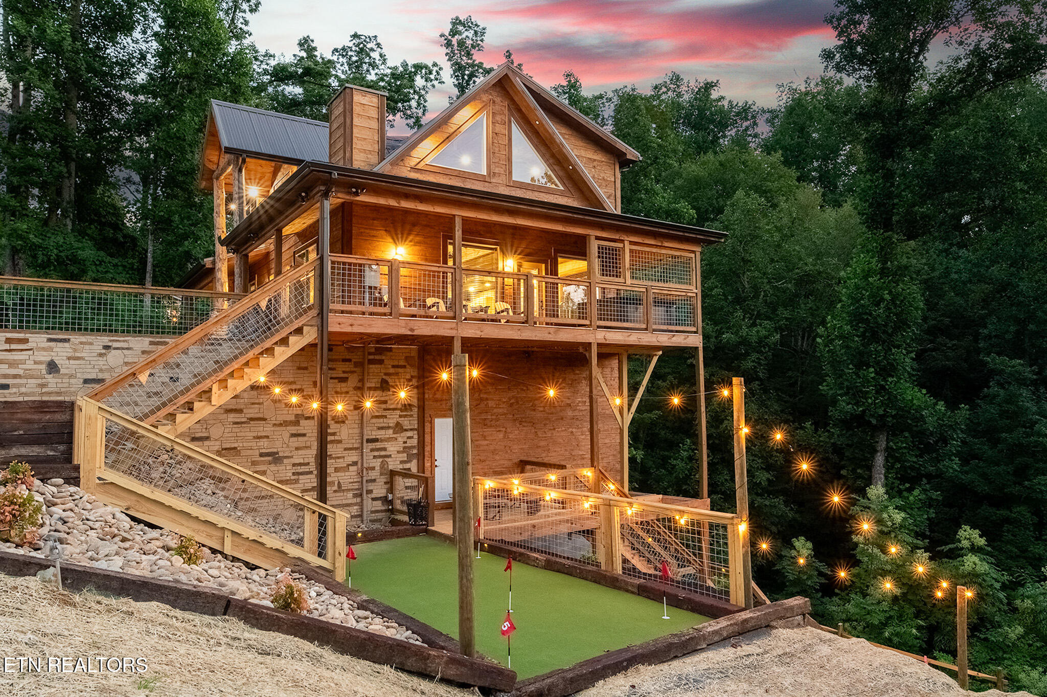 466 Loop Rd, Gatlinburg, TN 37738 — photo 2
