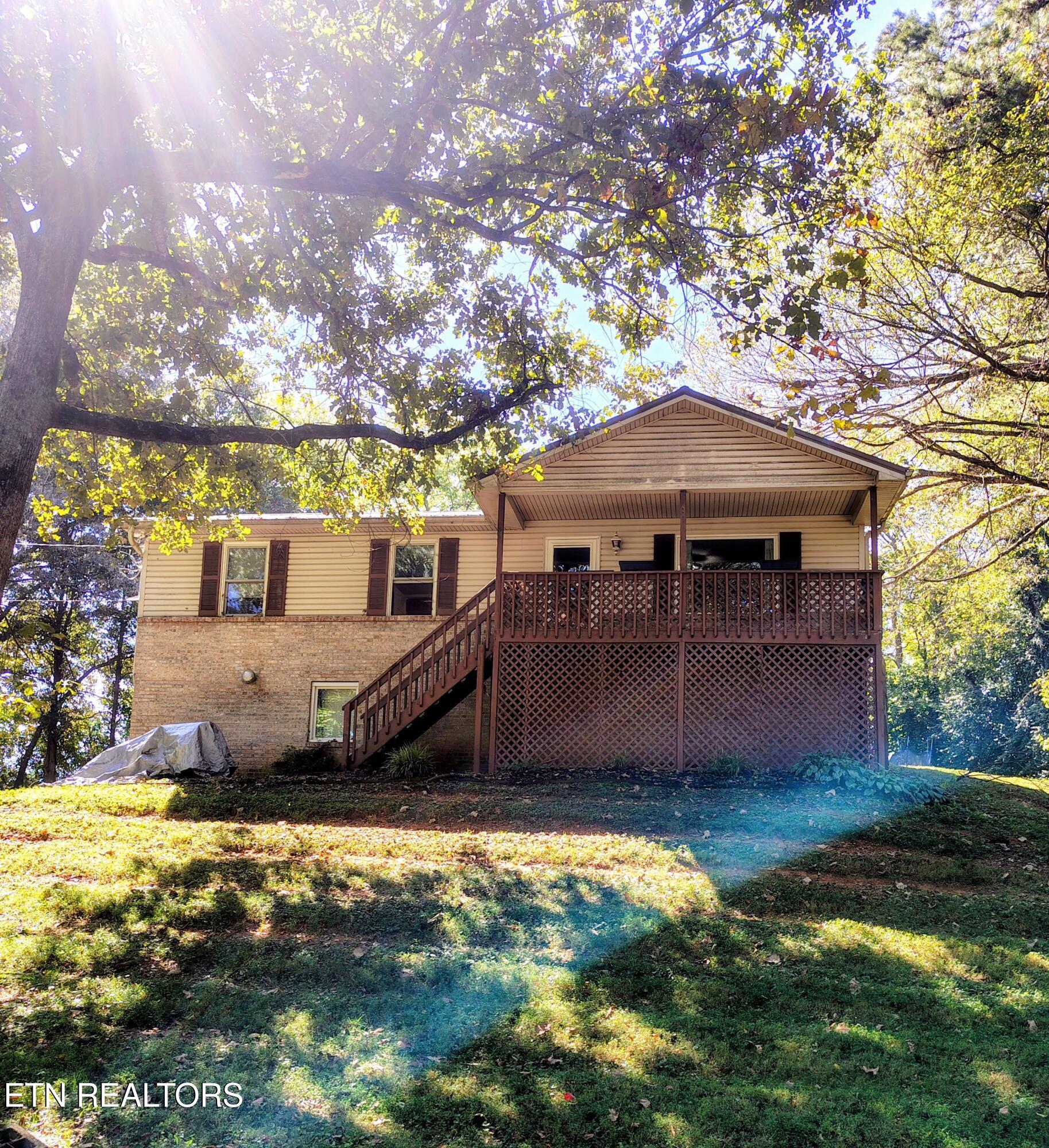 960 Anchor Drive — photo