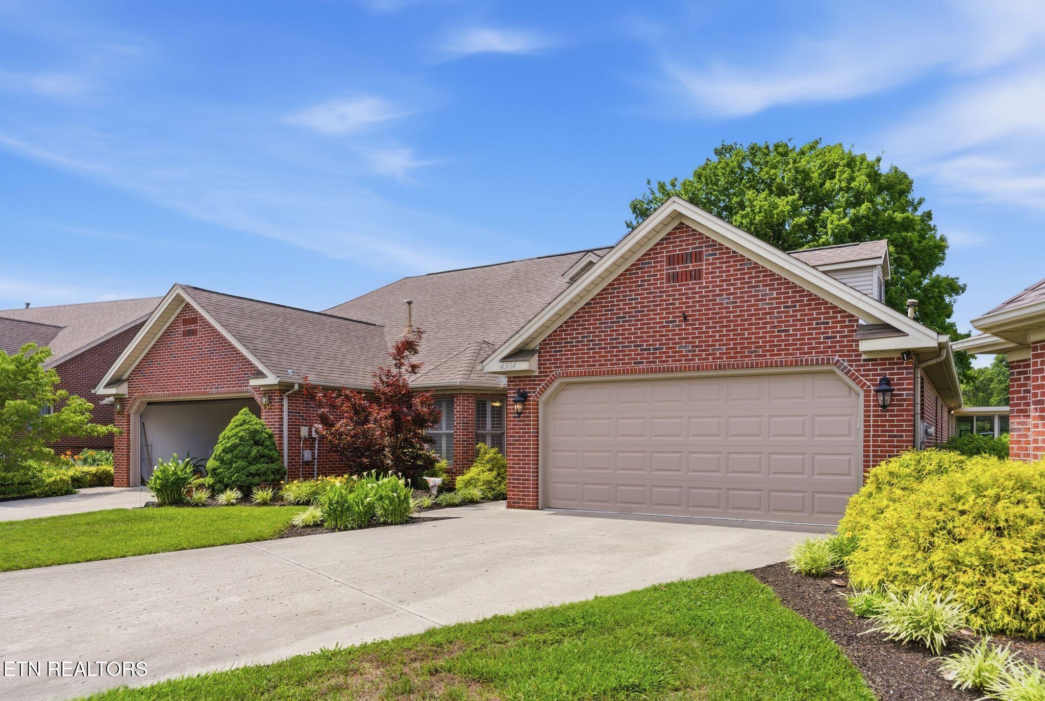 4354 Wallerton Court — photo