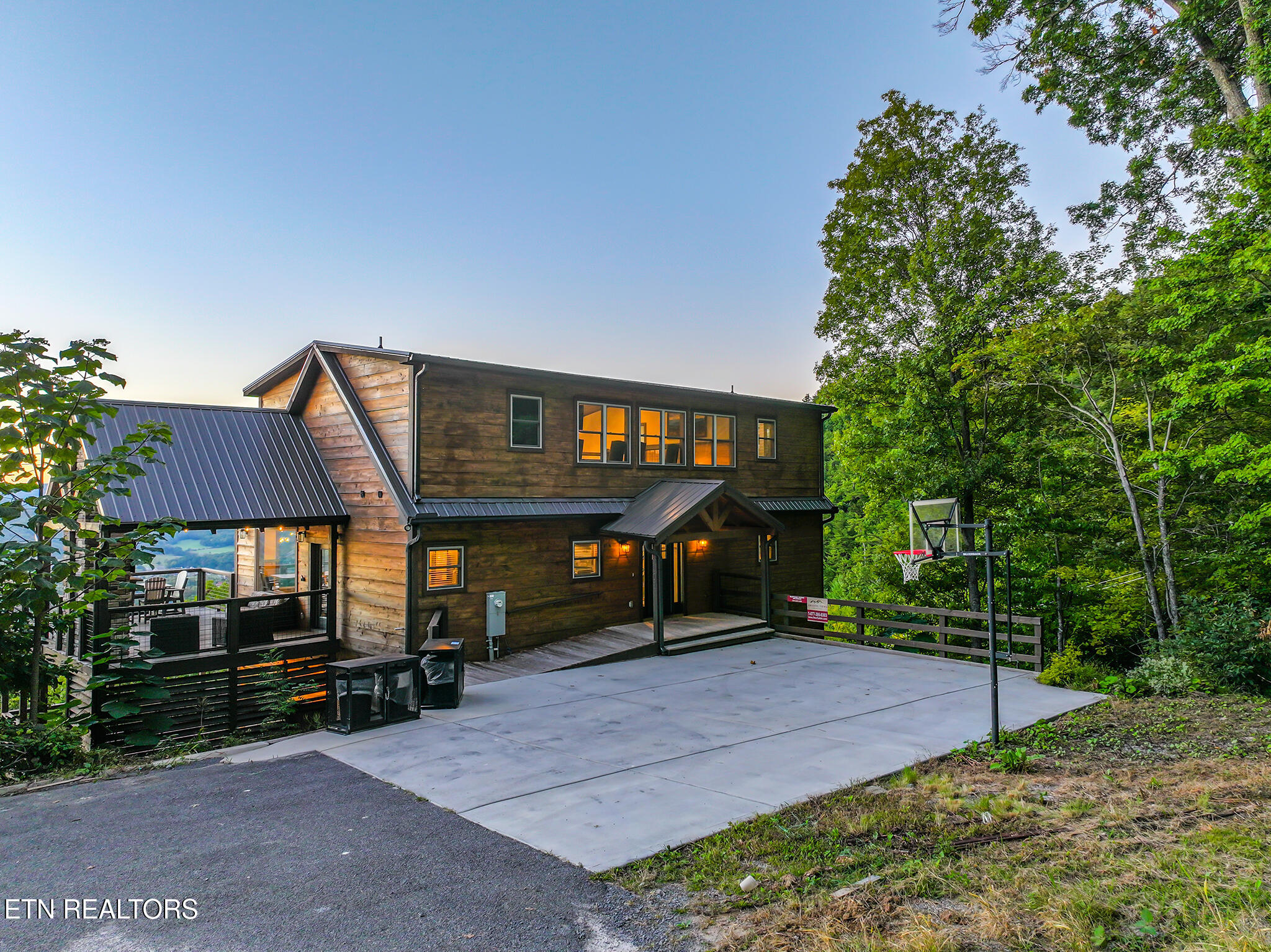 3101 Lexy Lane — photo