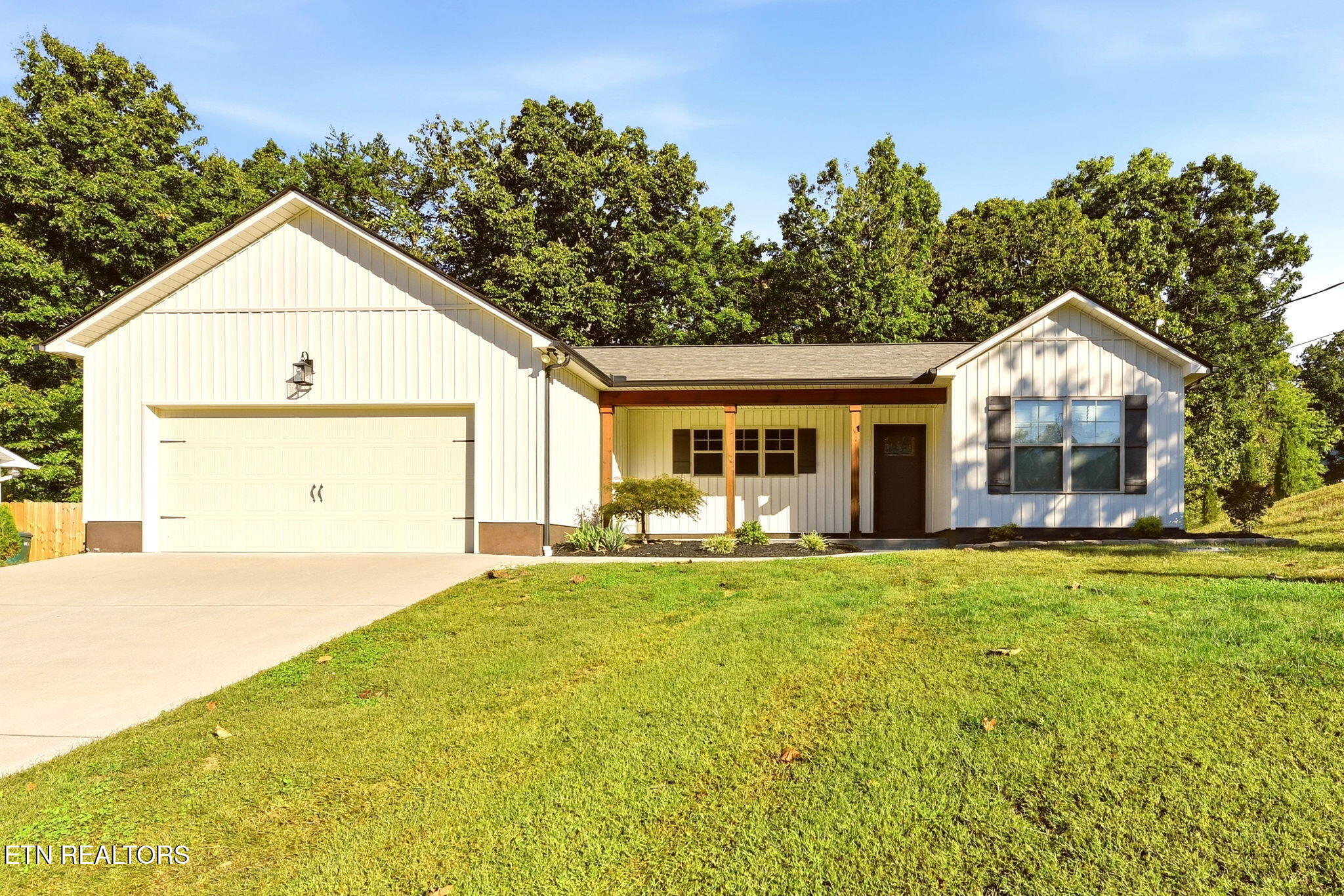 168 Edgewood Drive — photo