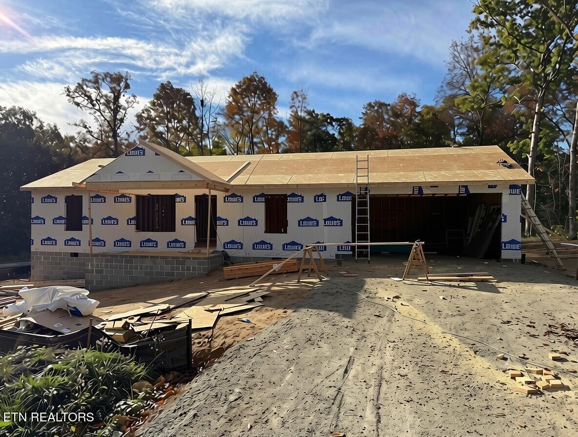 1002 Flathead Rd — photo