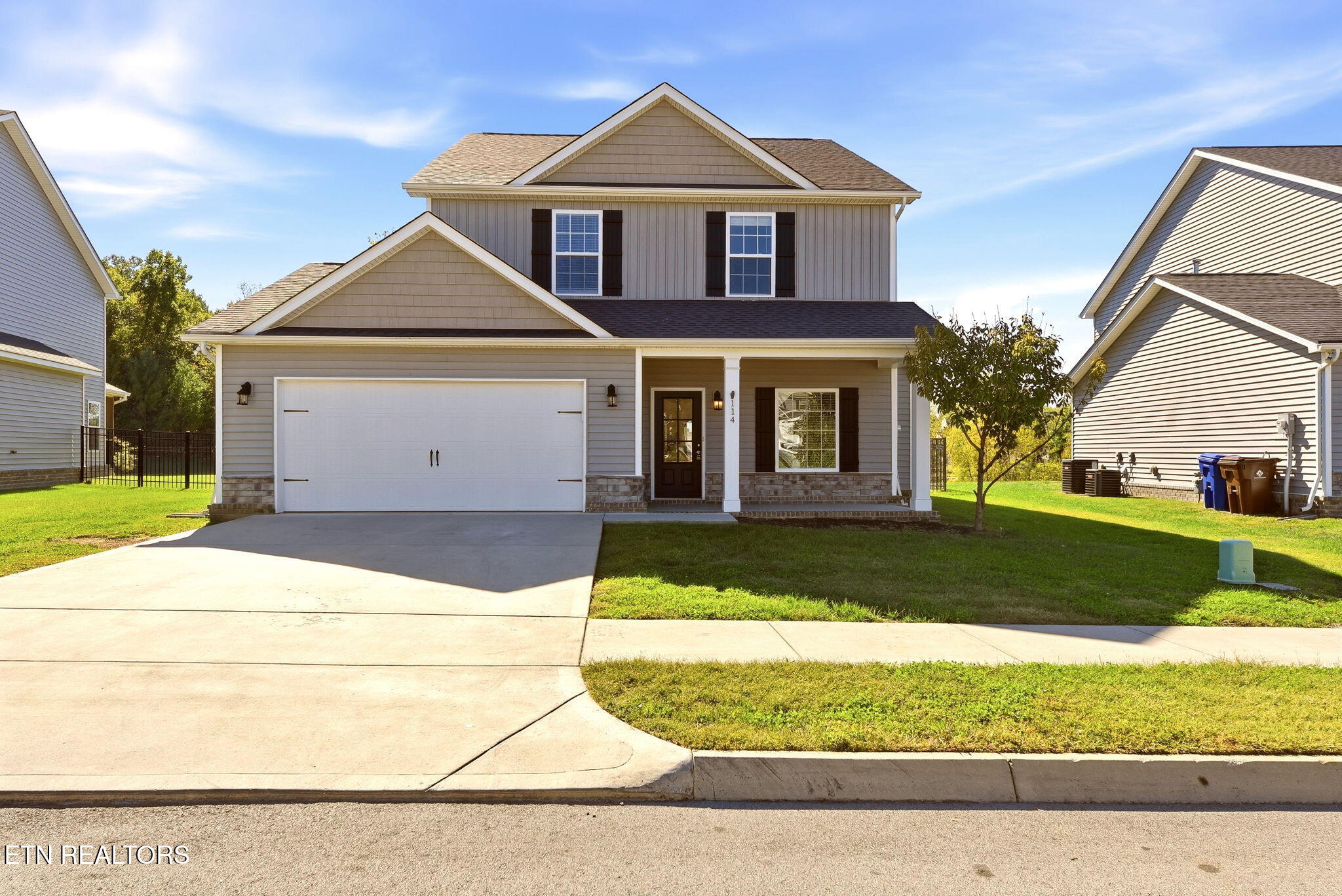 114 Deerberry Lane — photo