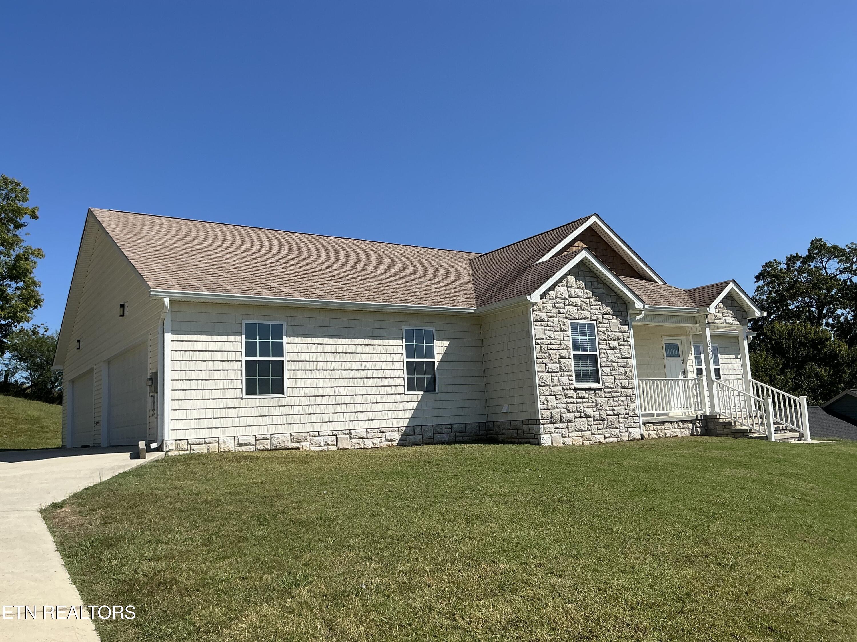 237 N Glen Rd — photo