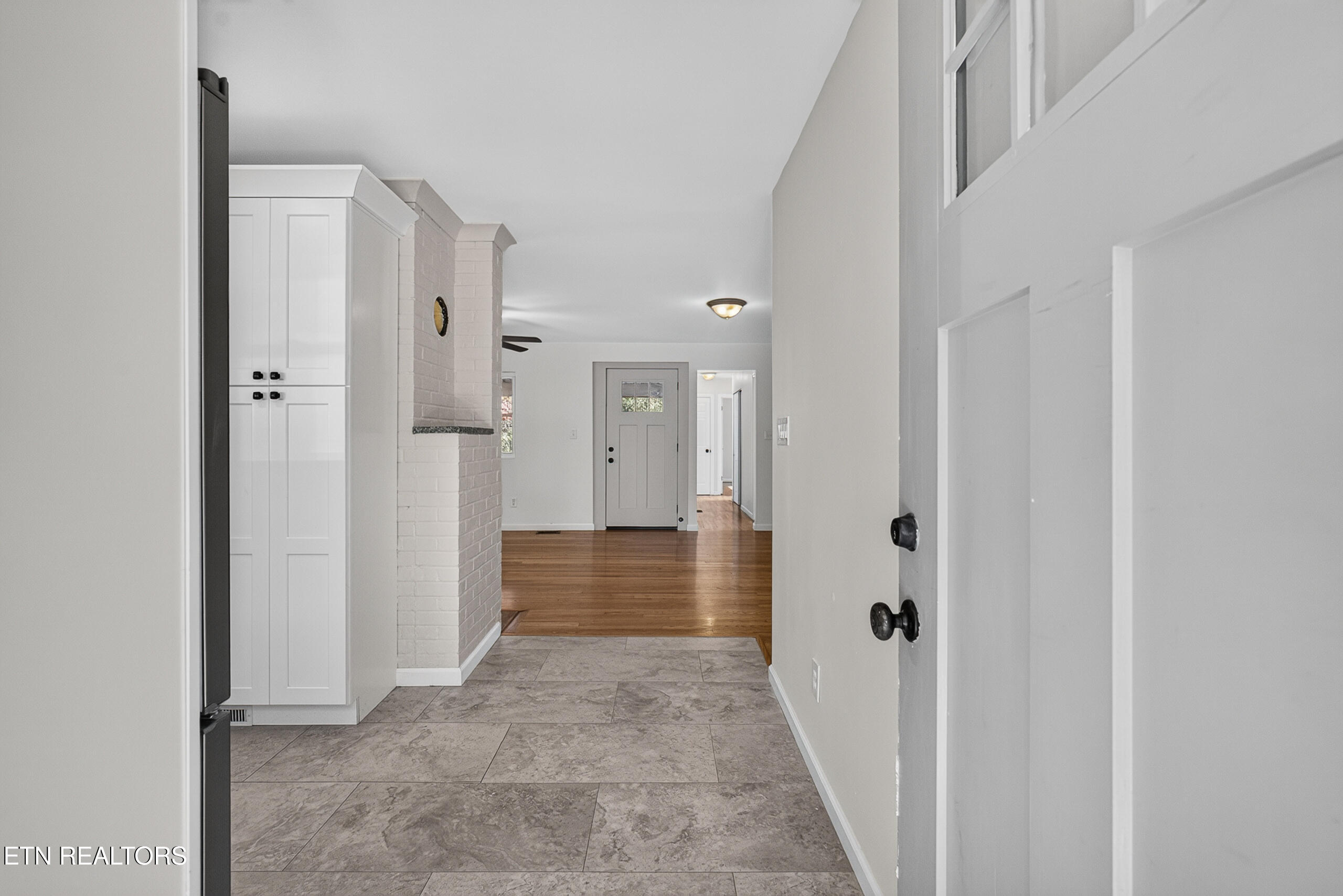 102 Poplar Rd, Oak Ridge, TN 37830 — photo 3