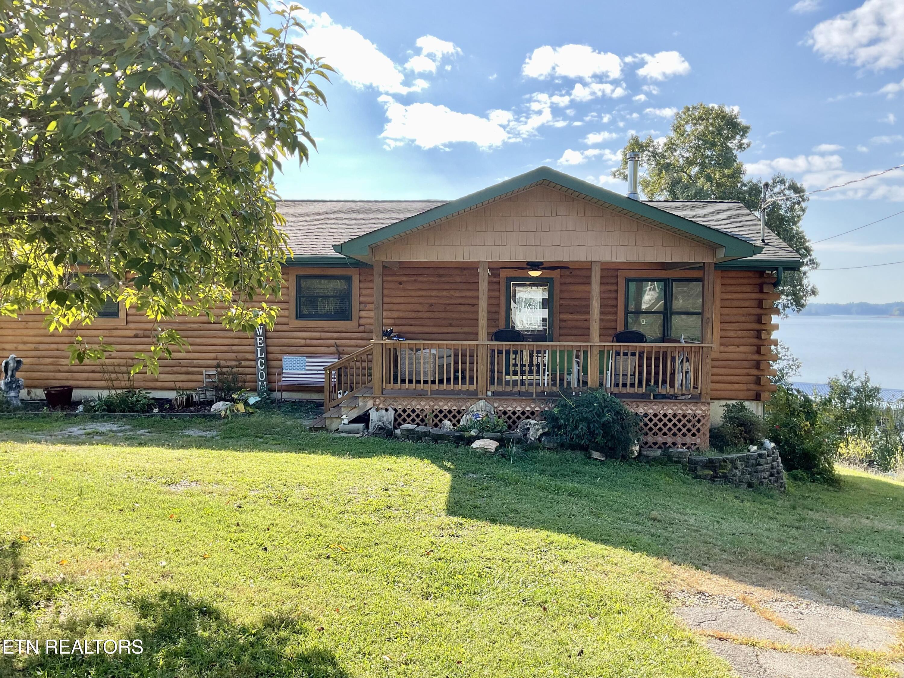 1394 Wani Village Rd — photo