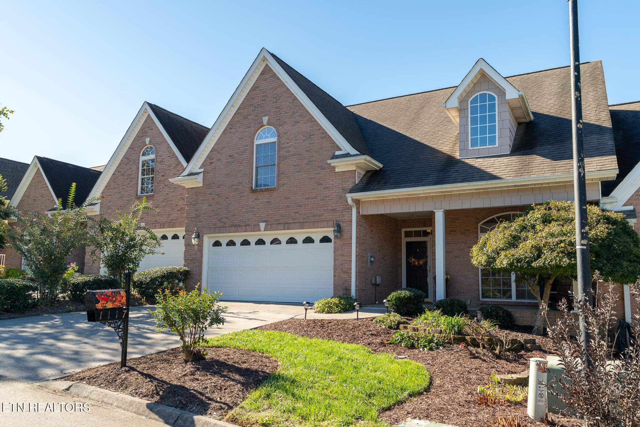 1117 Creekside Village Way — photo