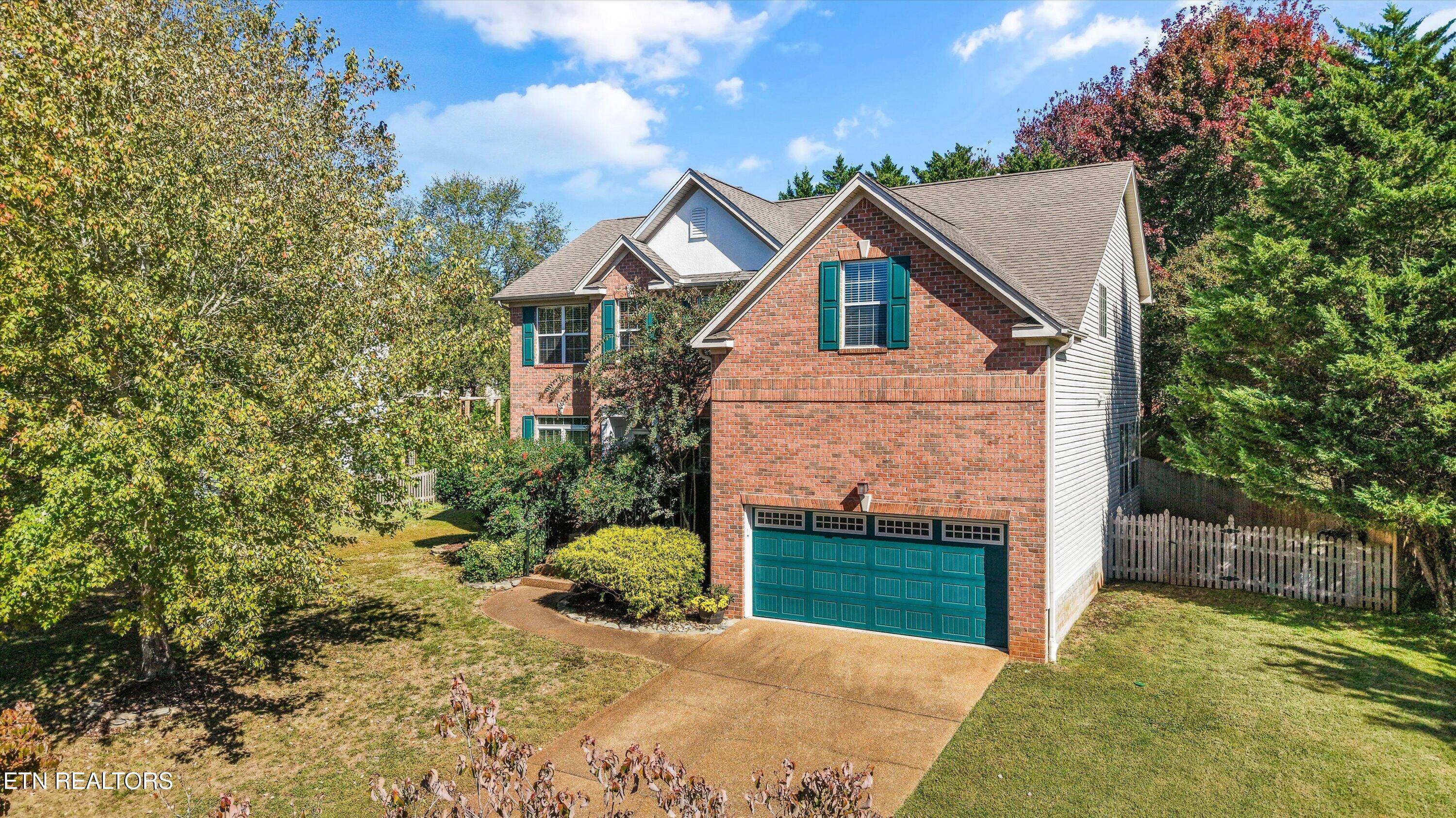 1310 Willowood Rd — photo