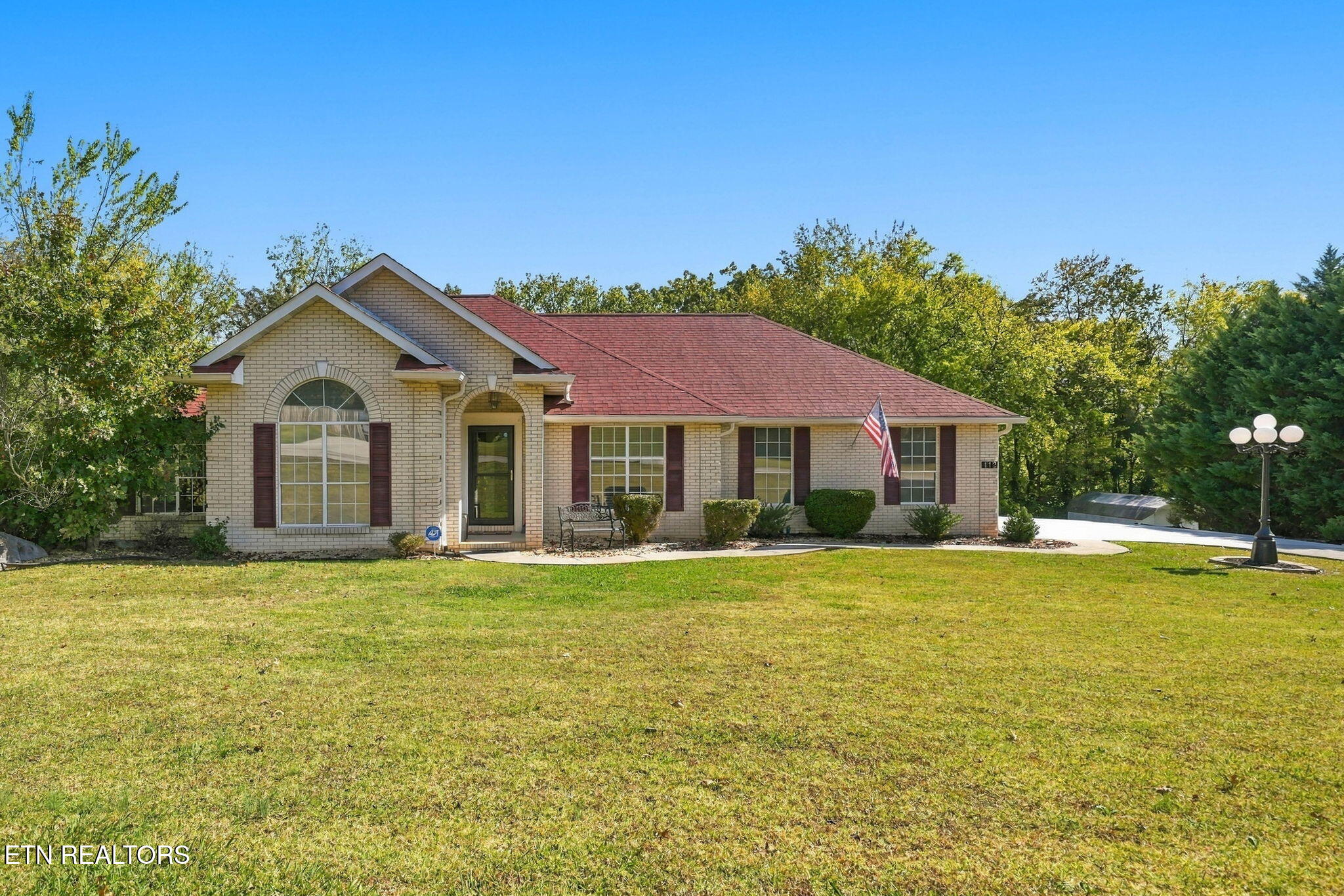 112 Amanda Drive — photo
