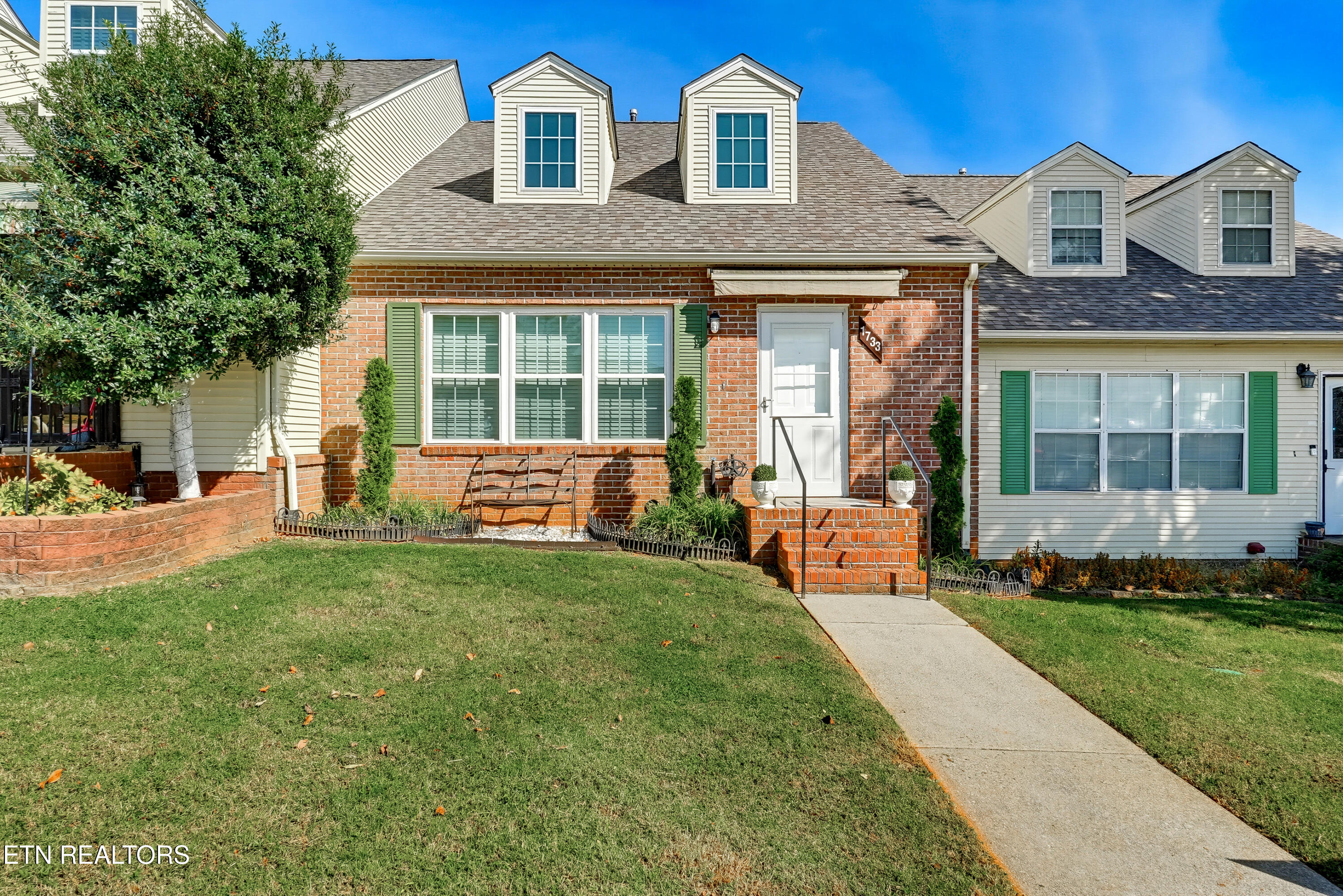 1733 Colony Square Court — photo